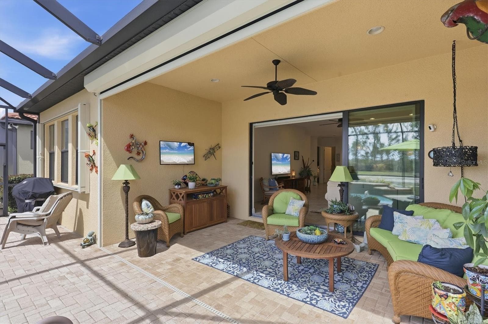 Single Family Residence at 10441 CROOKED CREEK DR, VENICE, photo 31 of 99