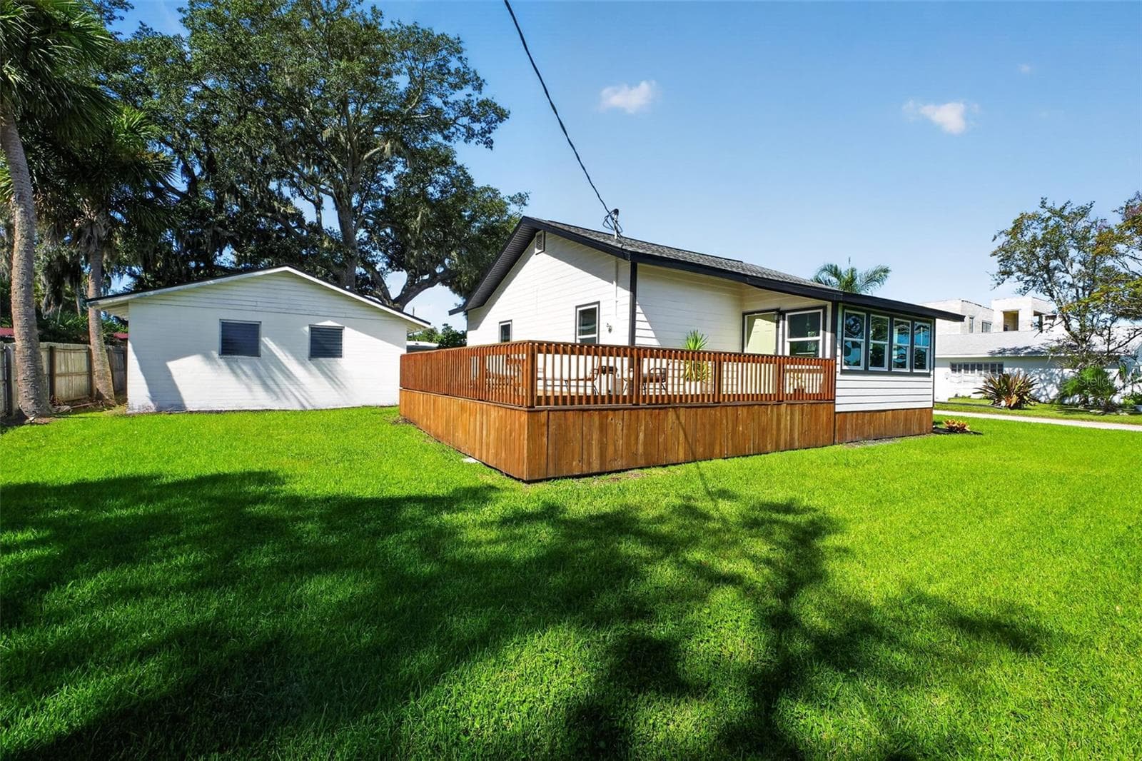 Single Family Residence at 103 PARK CIR, HOLLY HILL, photo 40 of 64