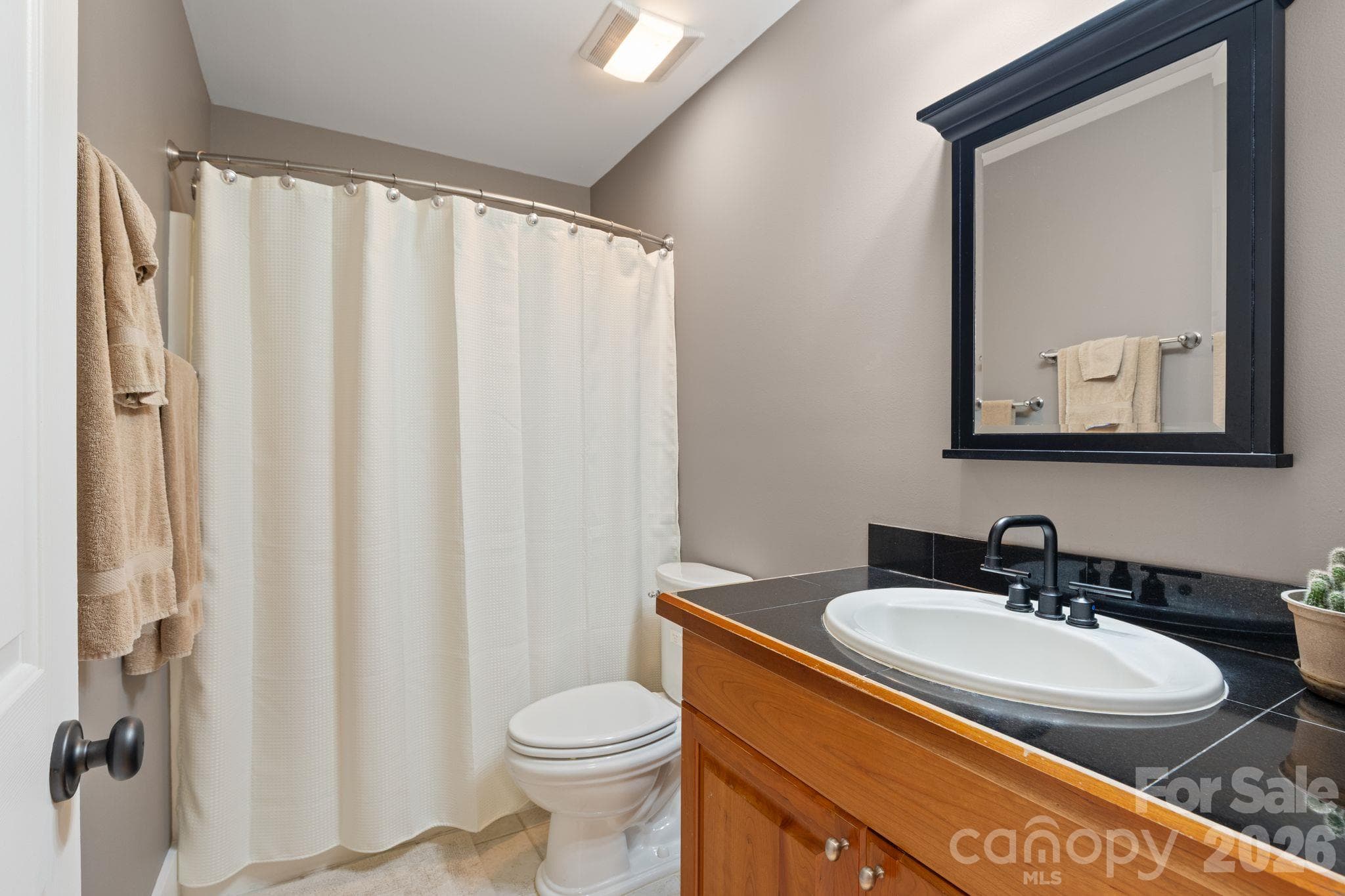Single Family Residence at 179 Woodlyn Etch Drive, Hendersonville, photo 20 of 27