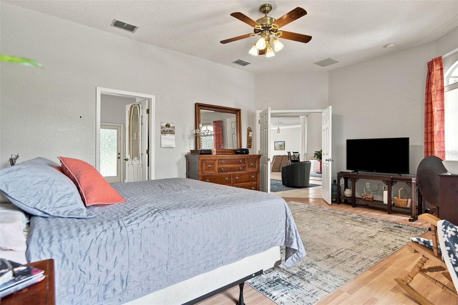 Single Family Residence at 2168 W BEGONIA DR, BEVERLY HILLS, photo 28 of 54