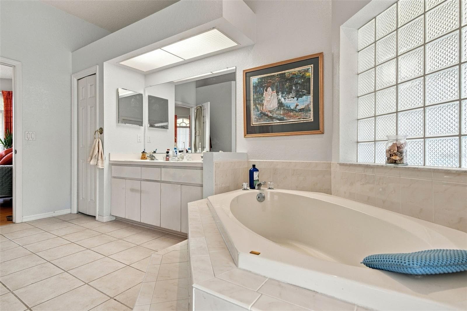 Single Family Residence at 2168 W BEGONIA DR, BEVERLY HILLS, photo 30 of 54