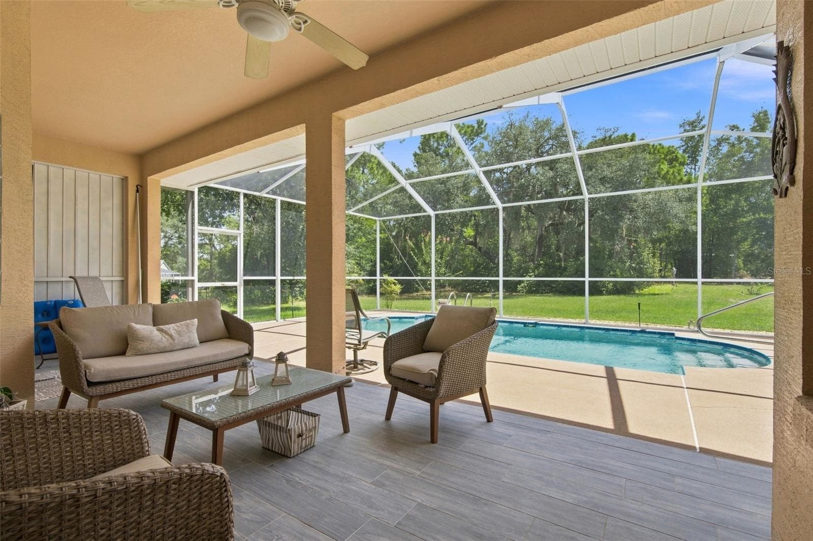 Single Family Residence at 2168 W BEGONIA DR, BEVERLY HILLS, photo 39 of 54