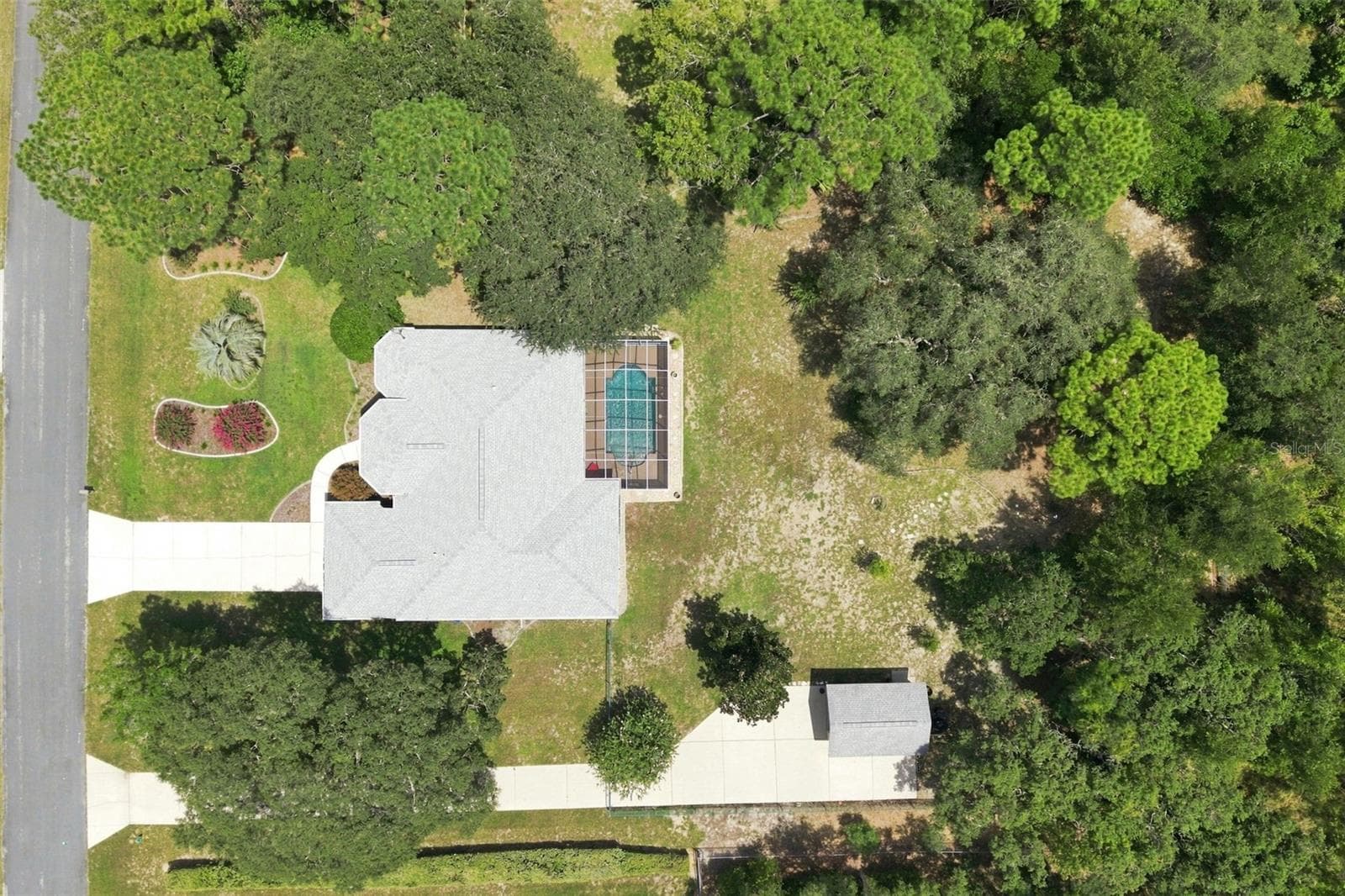 Single Family Residence at 2168 W BEGONIA DR, BEVERLY HILLS, photo 49 of 54
