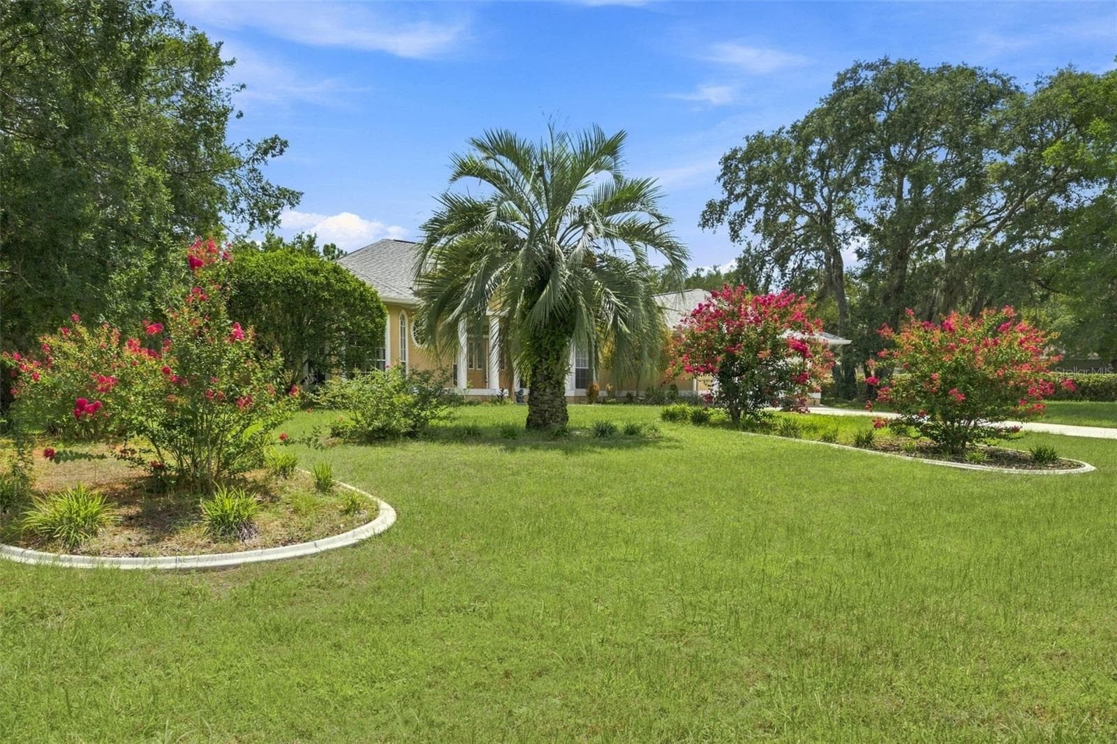 Single Family Residence at 2168 W BEGONIA DR, BEVERLY HILLS, photo 50 of 54