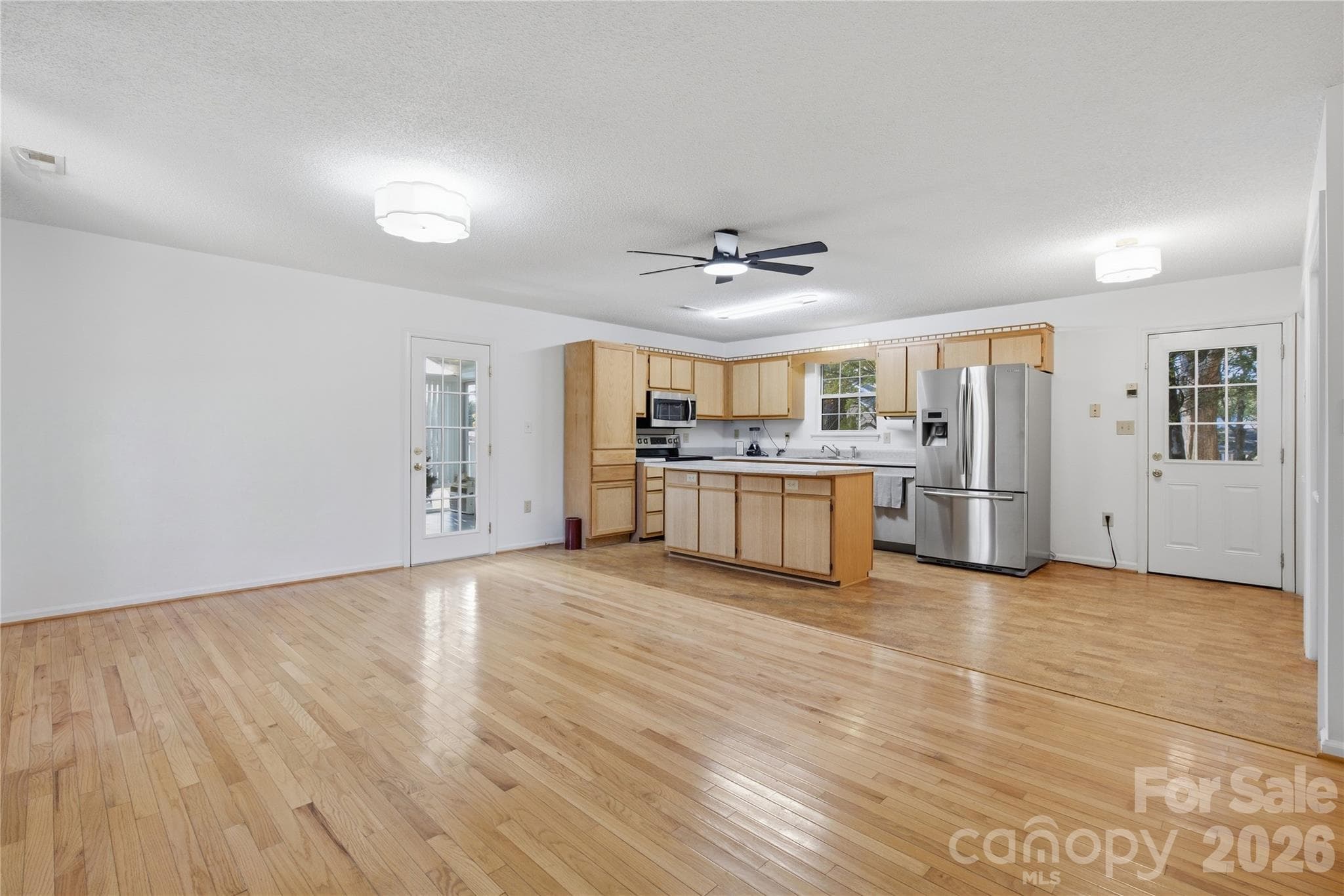 Single Family Residence at 217 23rd Street NW, Hickory, photo 19 of 28
