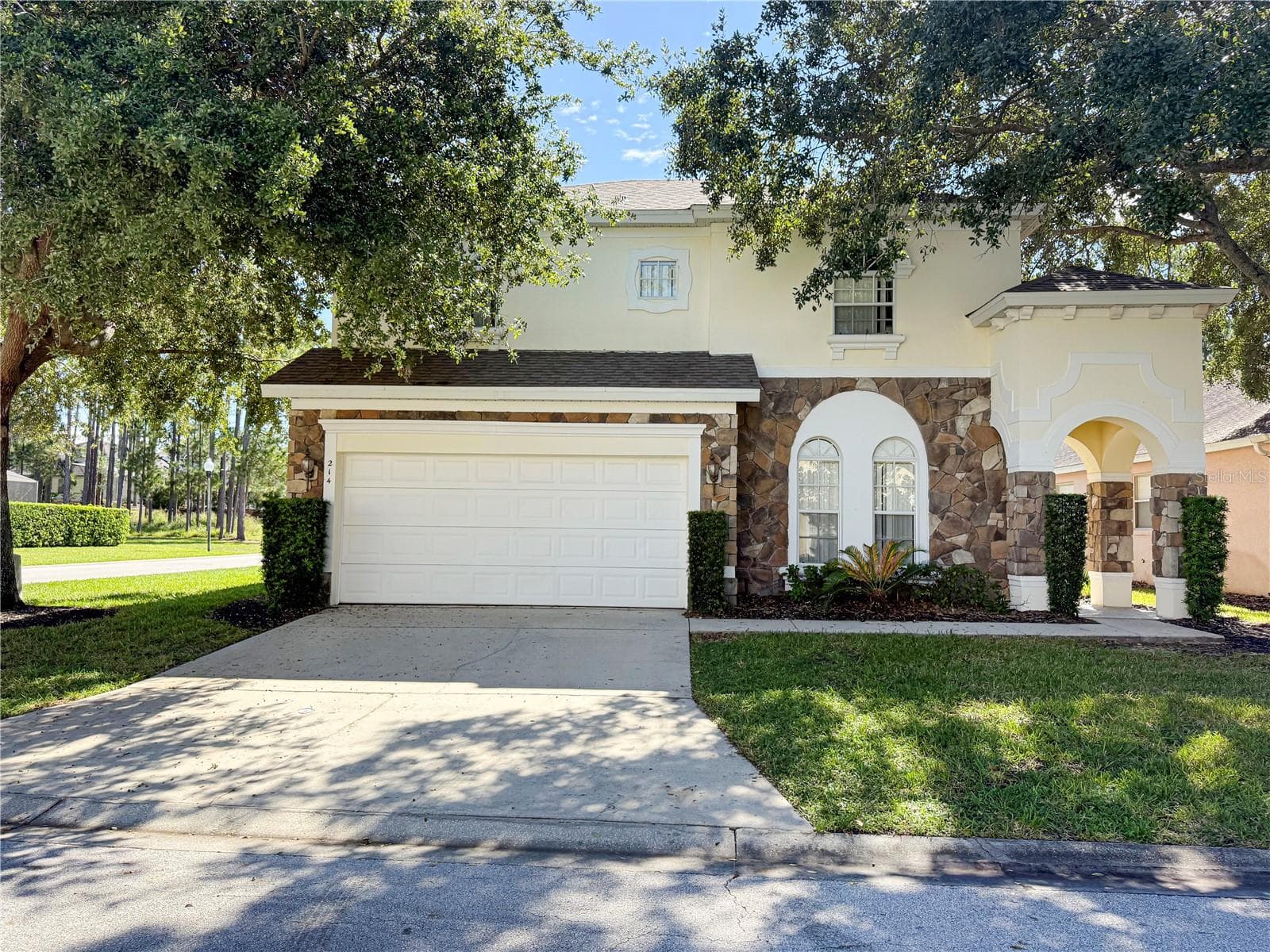 214 TUPELO CIR