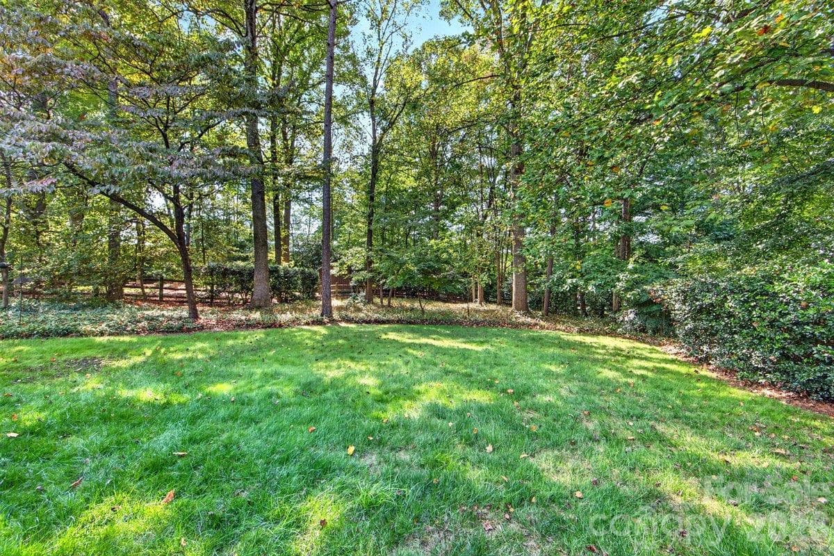 Single Family Residence at 5919 Derry Hill Place, Charlotte, photo 3 of 43