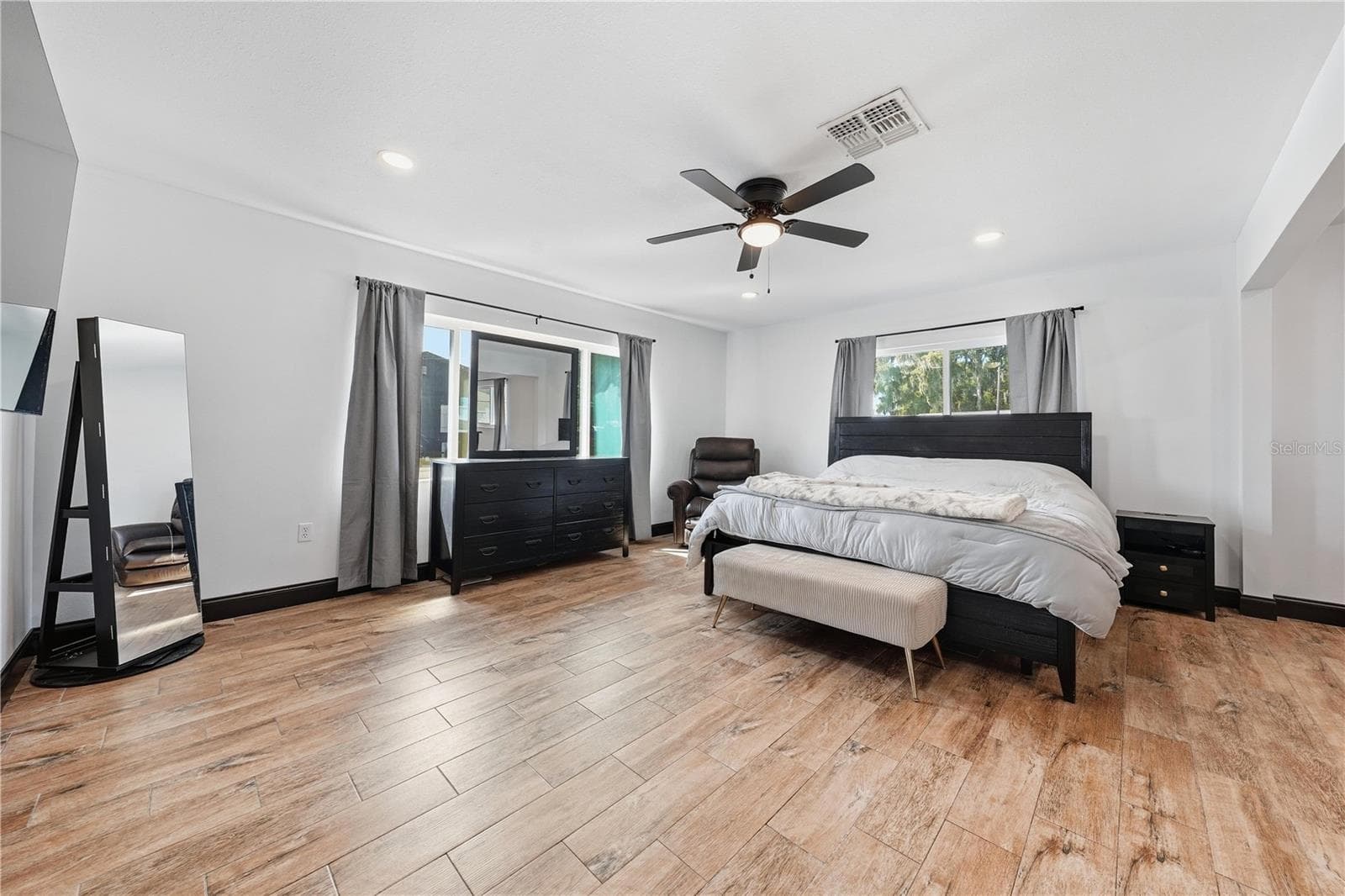 Single Family Residence at 1612 ORANGE AVE, TAVARES, photo 24 of 58