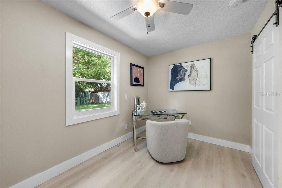 Single Family Residence at 14756 MOCKINGBIRD LN E, CLEARWATER, photo 17 of 51
