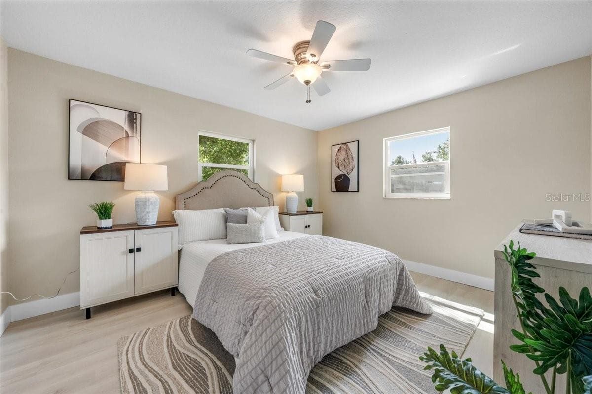 Single Family Residence at 14756 MOCKINGBIRD LN E, CLEARWATER, photo 24 of 51