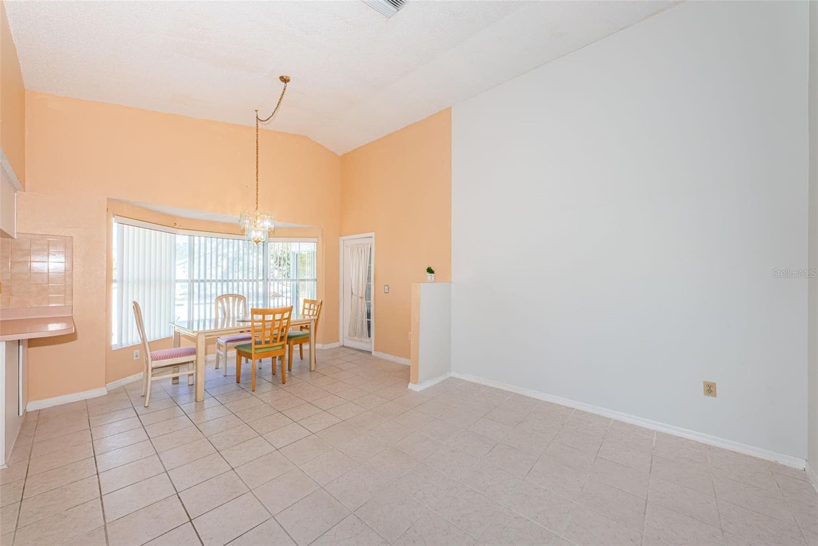 Open Floor Plan - 812 HIGH POINT CT, TARPON SPRINGS