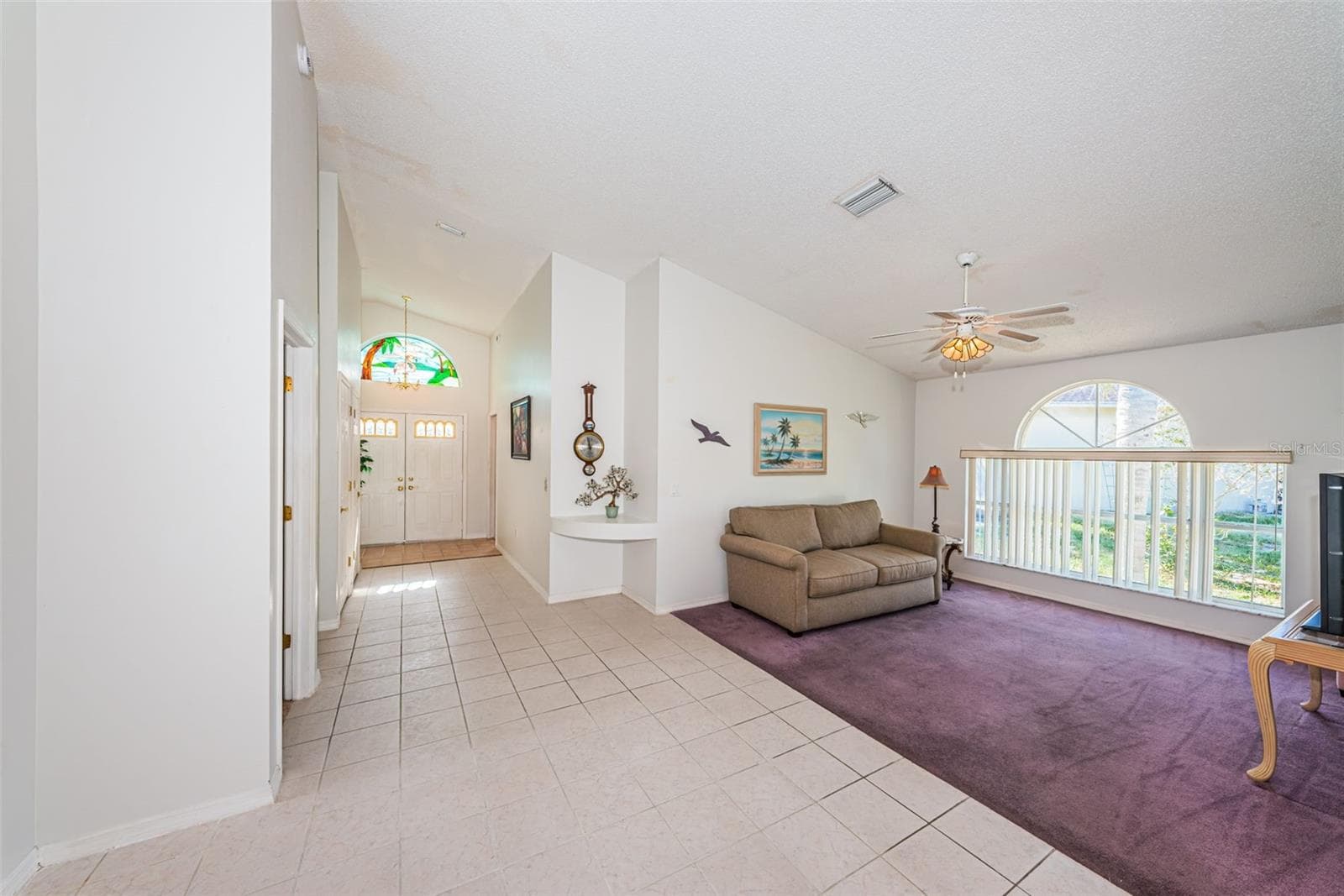 Lots of Natural Light - 812 HIGH POINT CT, TARPON SPRINGS