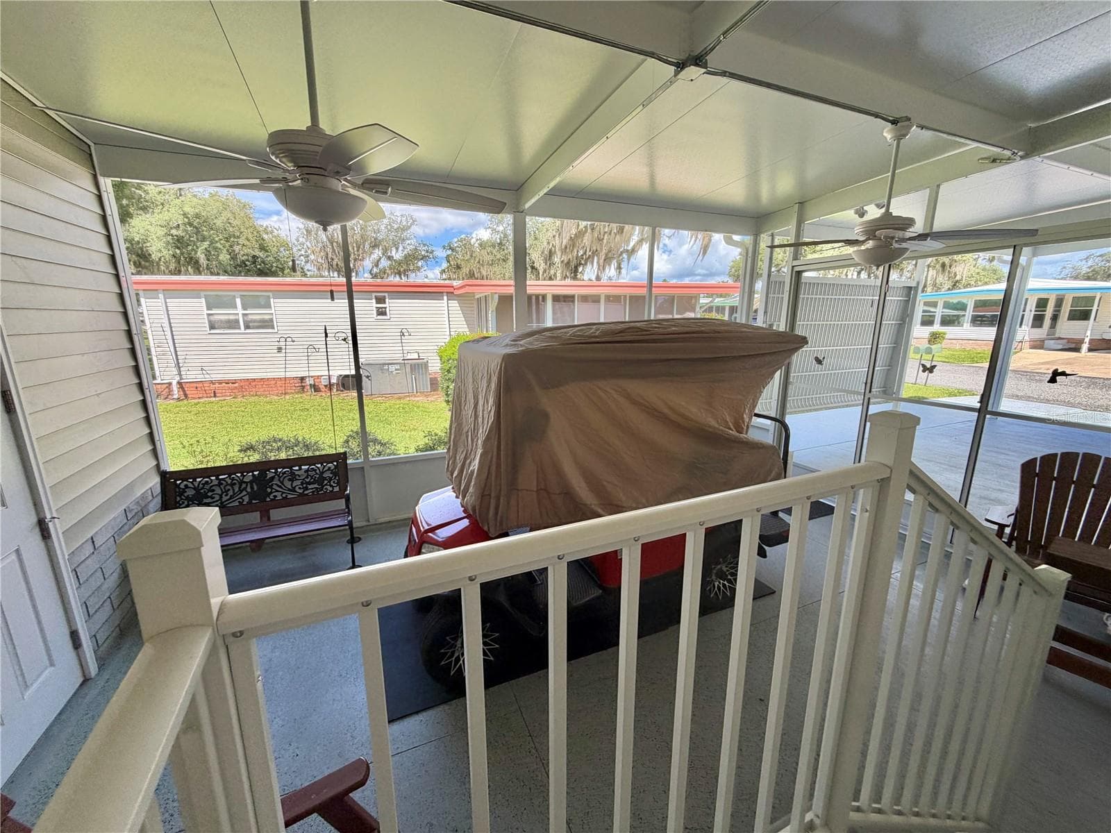 Manufactured Home at 198 JACARANDA DR, LEESBURG, photo 44 of 63