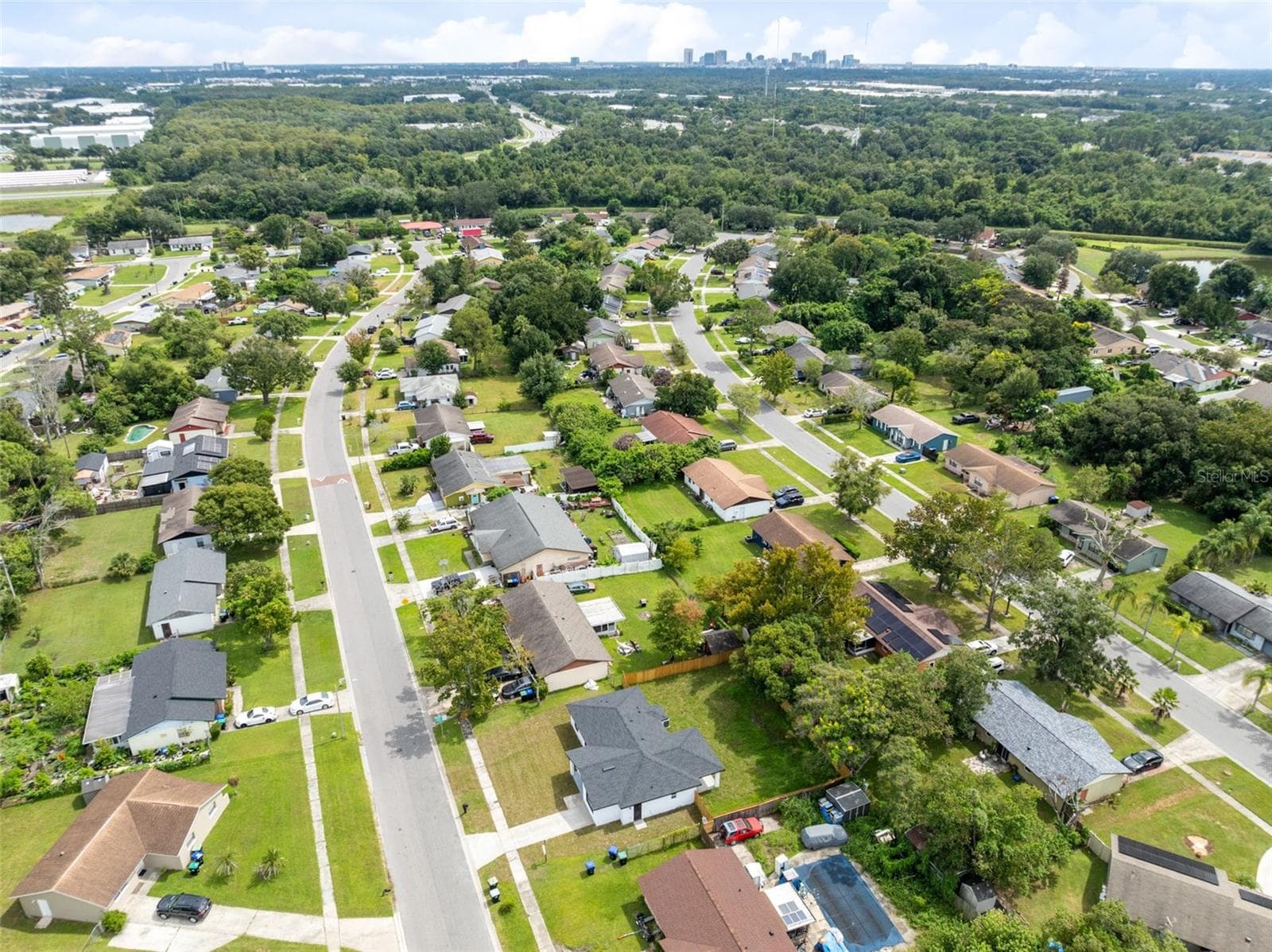 Single Family Residence at 4410 CHATEAU RD, ORLANDO, photo 24 of 27