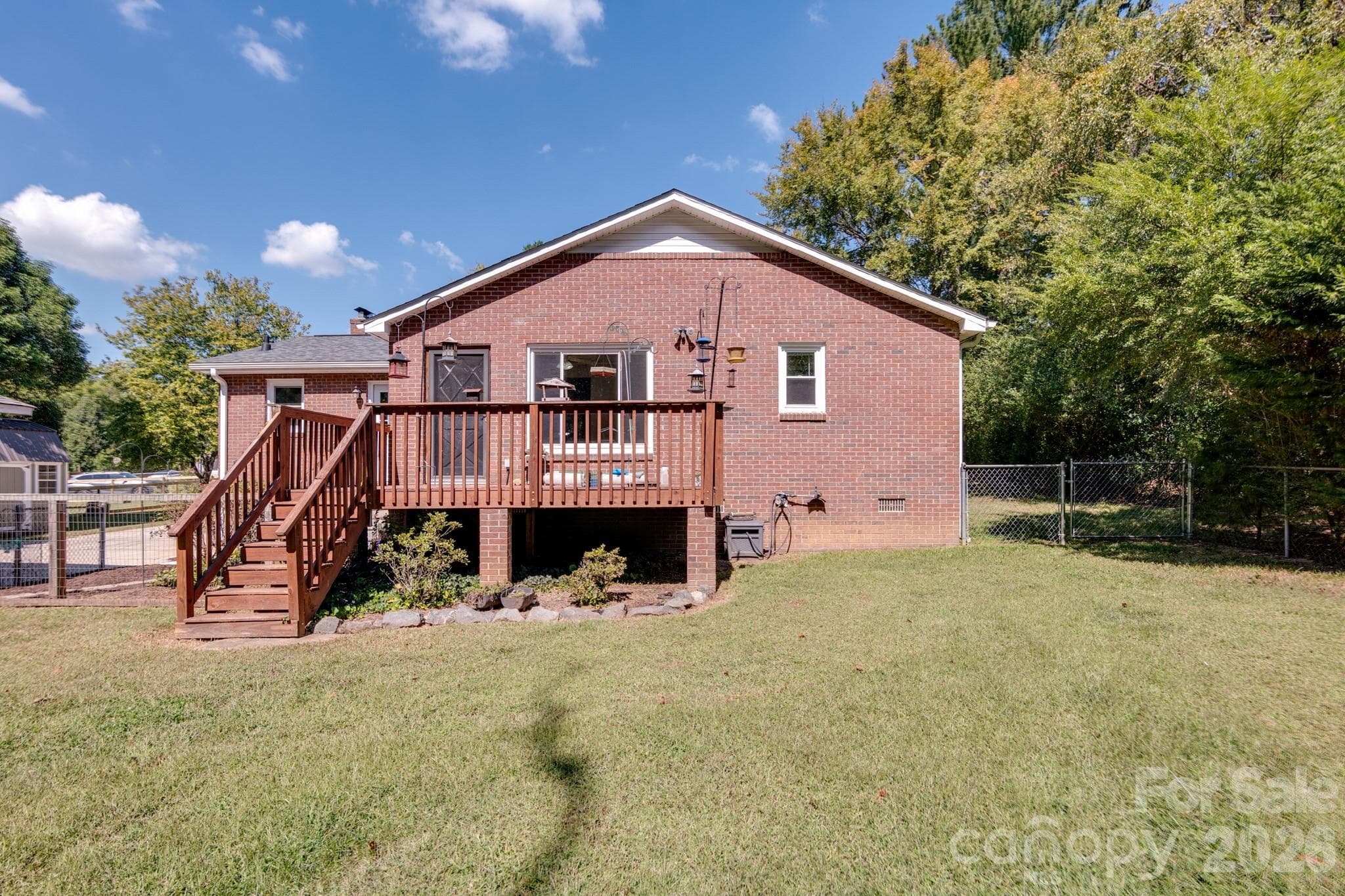 Single Family Residence at 2010 Pine Top Drive, Gastonia, photo 25 of 30
