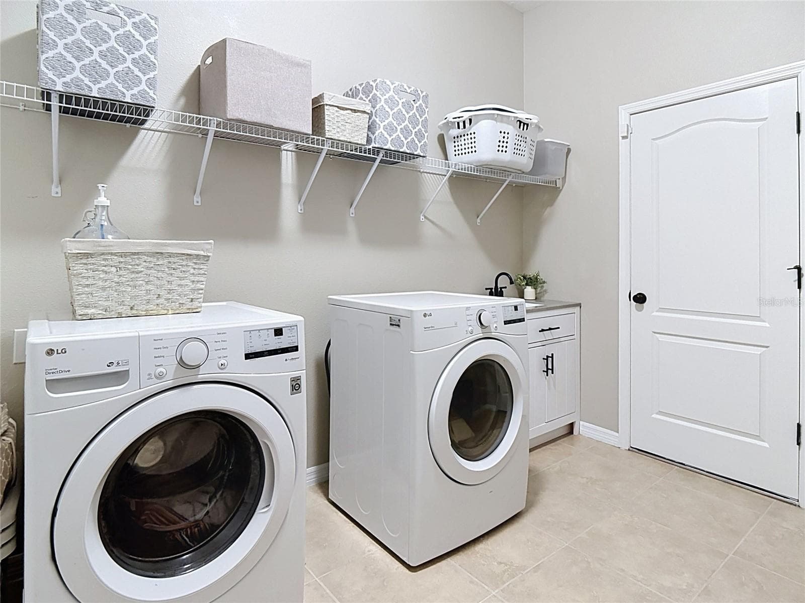 Laundry Rm w/ New Sink & Cabinet - 17014 E 2ND AVE, BRADENTON