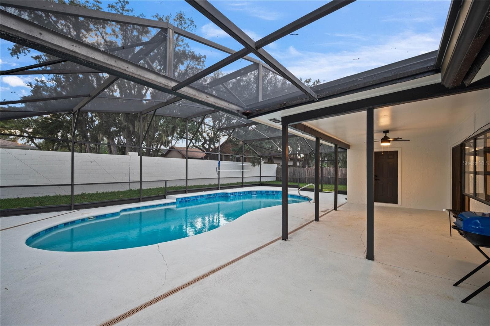 Single Family Residence at 632 TUSKAWILLA POINT LN, WINTER SPRINGS, photo 17 of 40