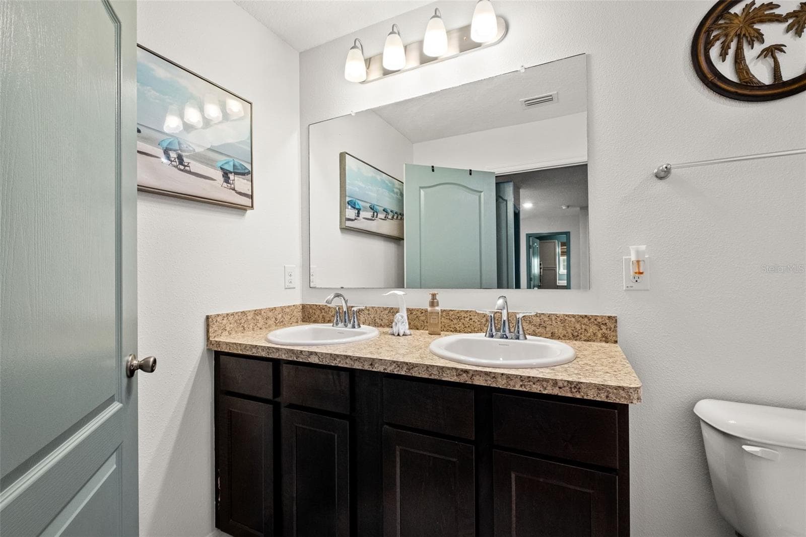 Single Family Residence at 13049 MAYCREST AVE, WEEKI WACHEE, photo 21 of 40