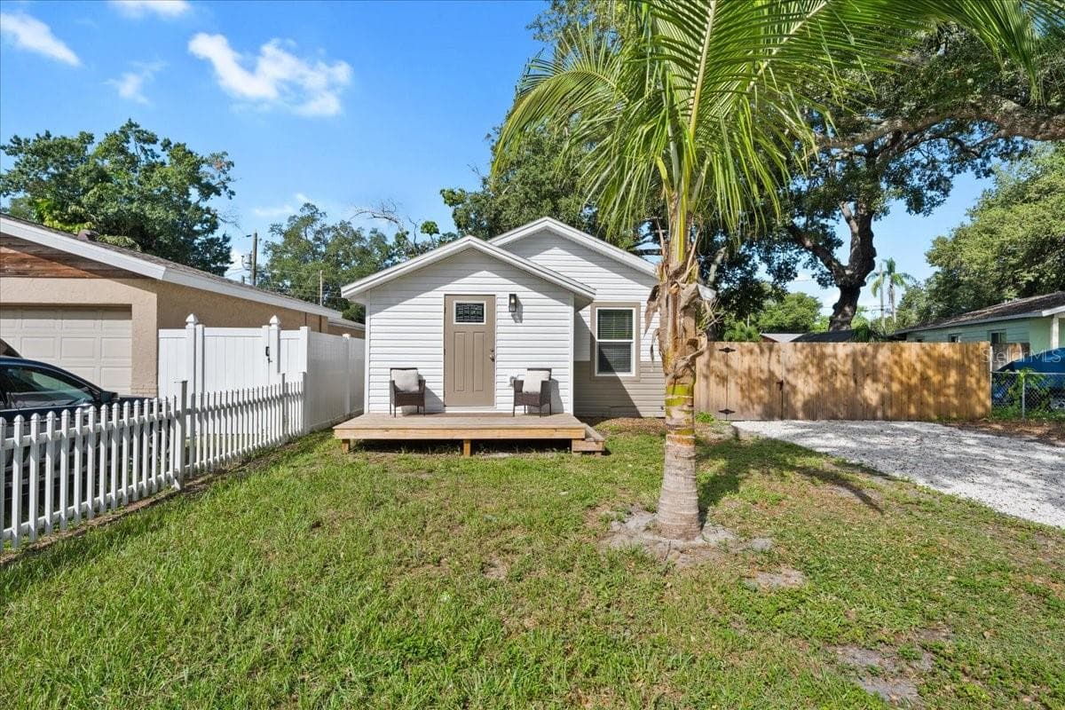 Single Family Residence at 4800 22ND ST N, ST PETERSBURG, photo 3 of 64