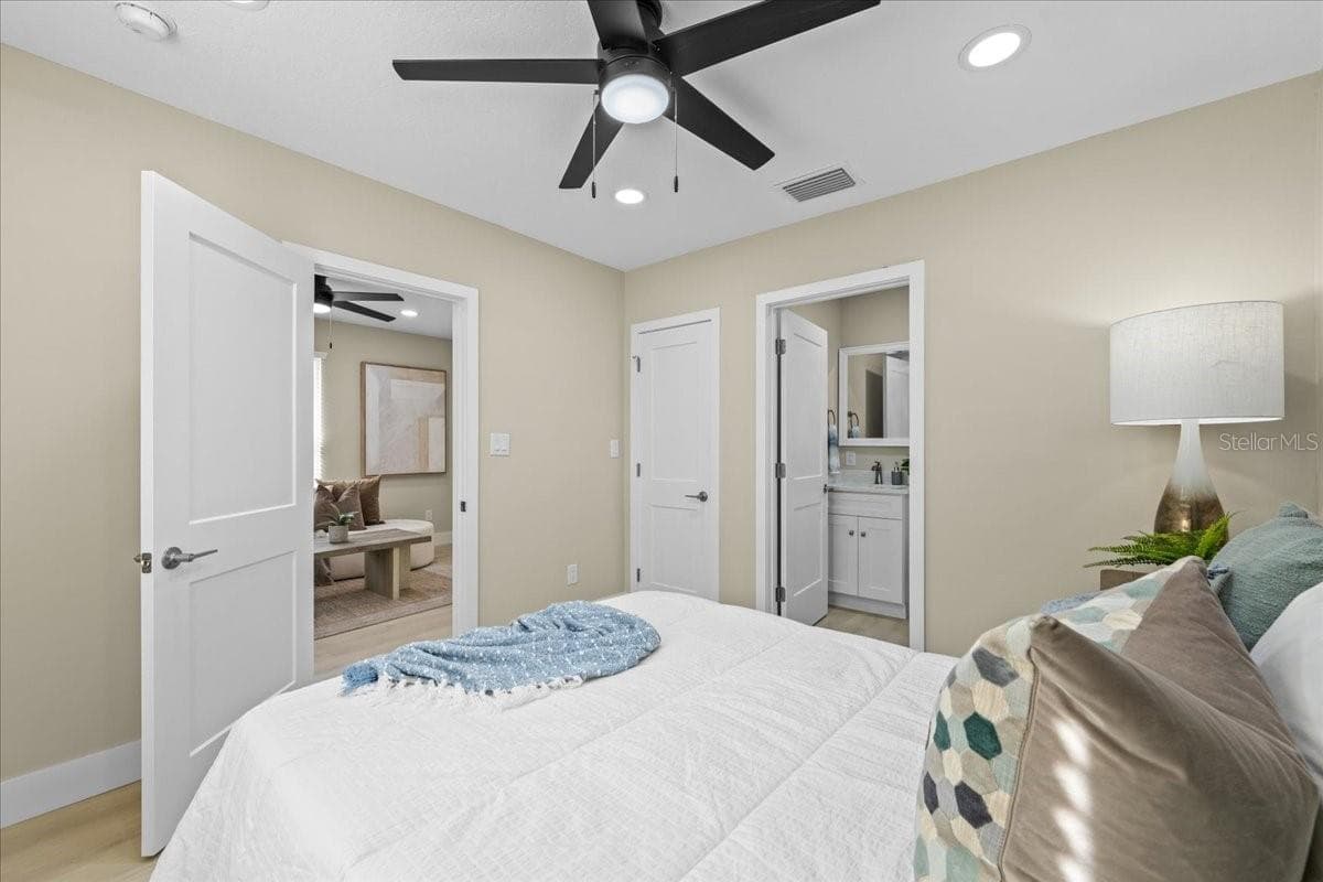 Single Family Residence at 4800 22ND ST N, ST PETERSBURG, photo 15 of 64