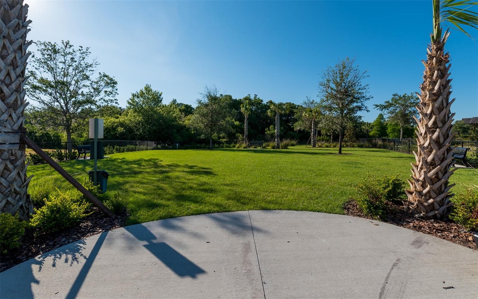 Single Family Residence at 11013 FIELDSTONE DR, PALMETTO, photo 44 of 73