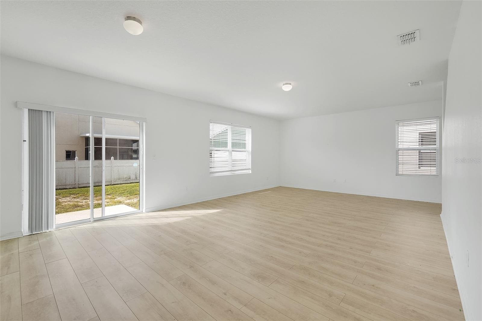 Single Family Residence at 16616 BROADFORD LN, CLERMONT, photo 19 of 51