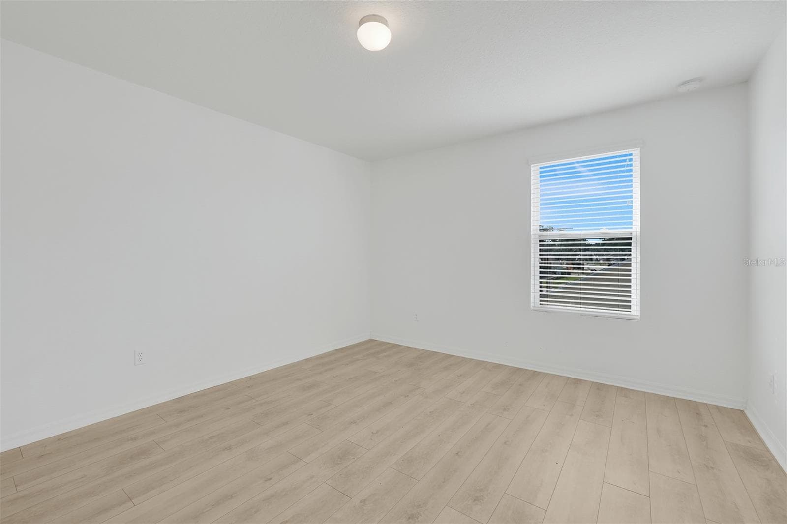 Single Family Residence at 16616 BROADFORD LN, CLERMONT, photo 33 of 51