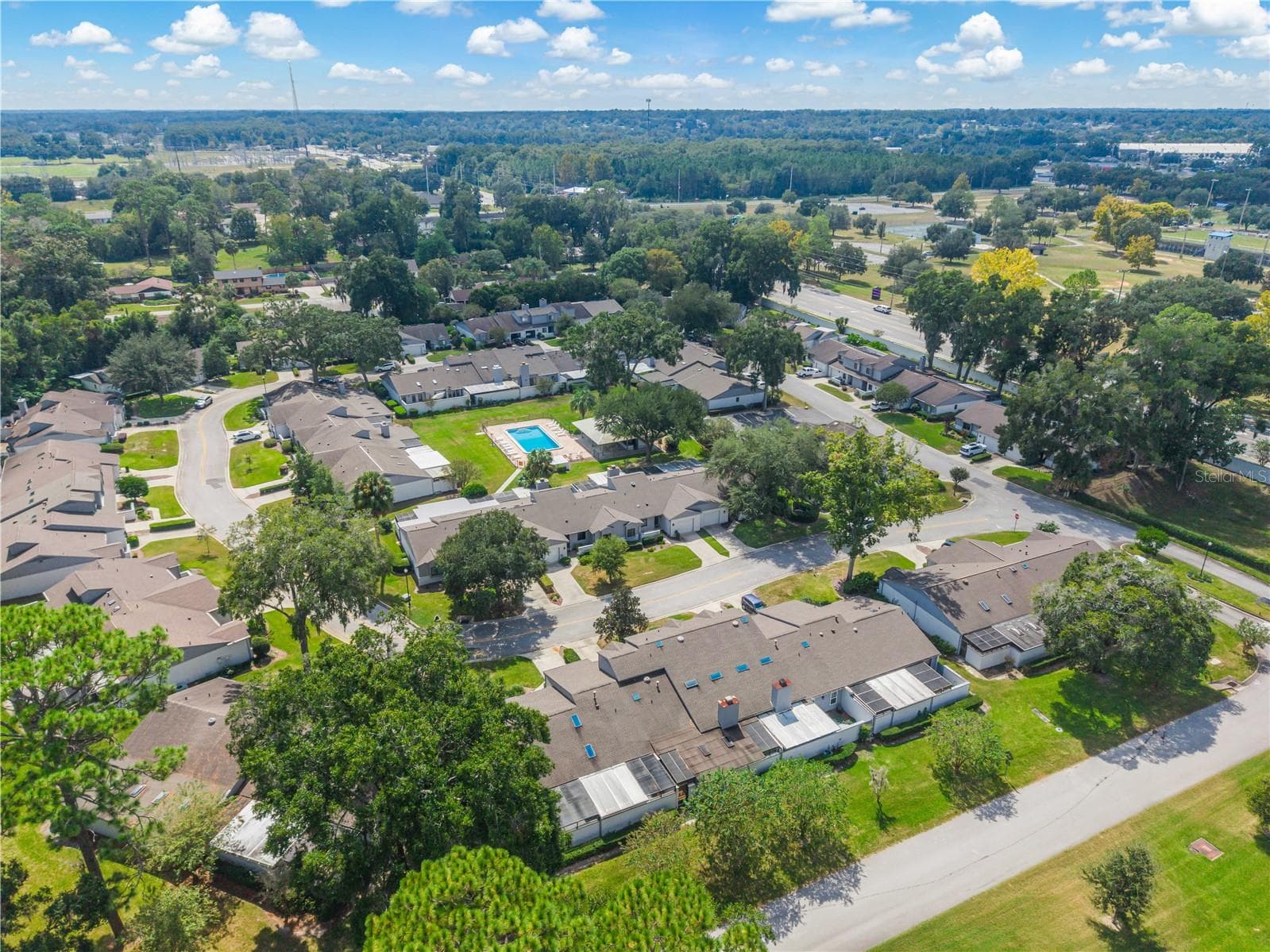 Single Family Residence at 2062 SE 37TH COURT CIR, OCALA, photo 37 of 43
