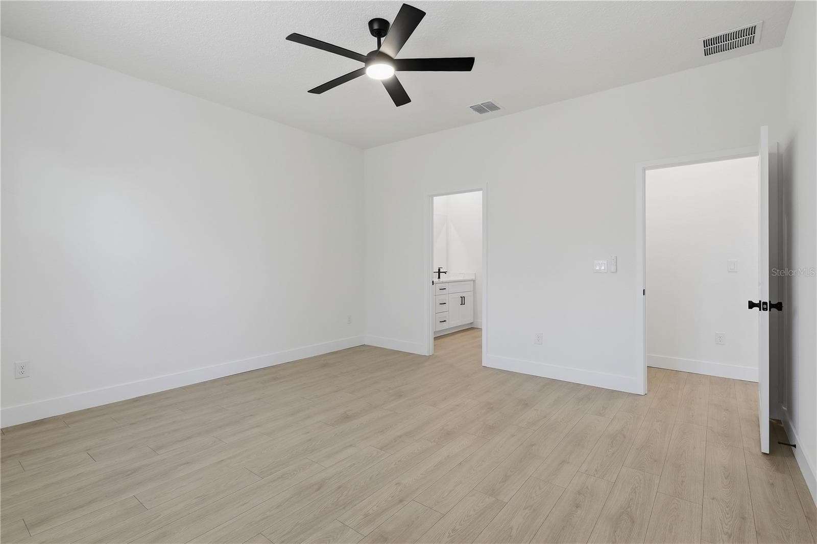 Single Family Residence at 50 WHEELING LN, PALM COAST, photo 20 of 52