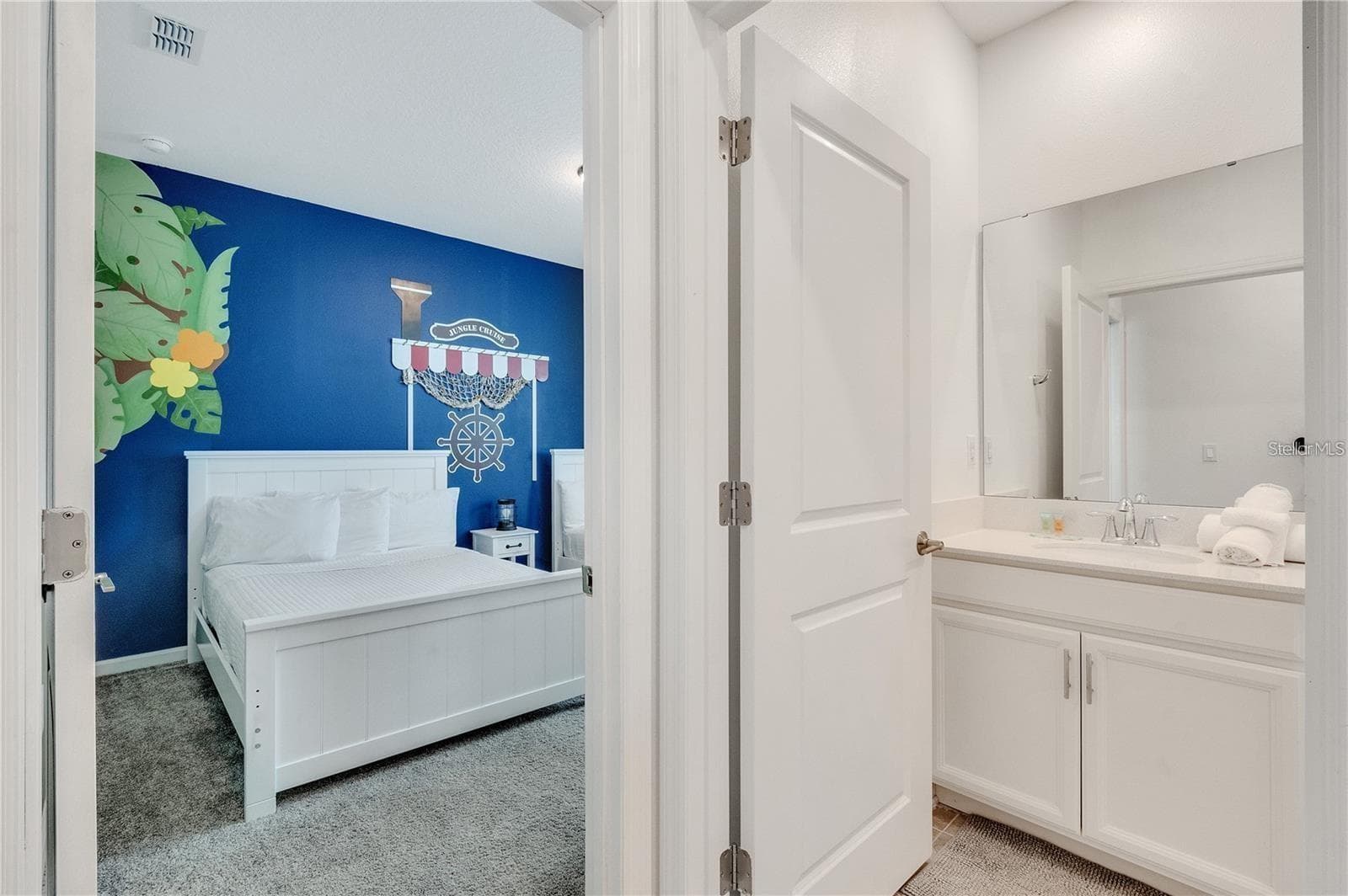 Condominium at 8889 CABOT CLIFFS DR #104, DAVENPORT, photo 22 of 30