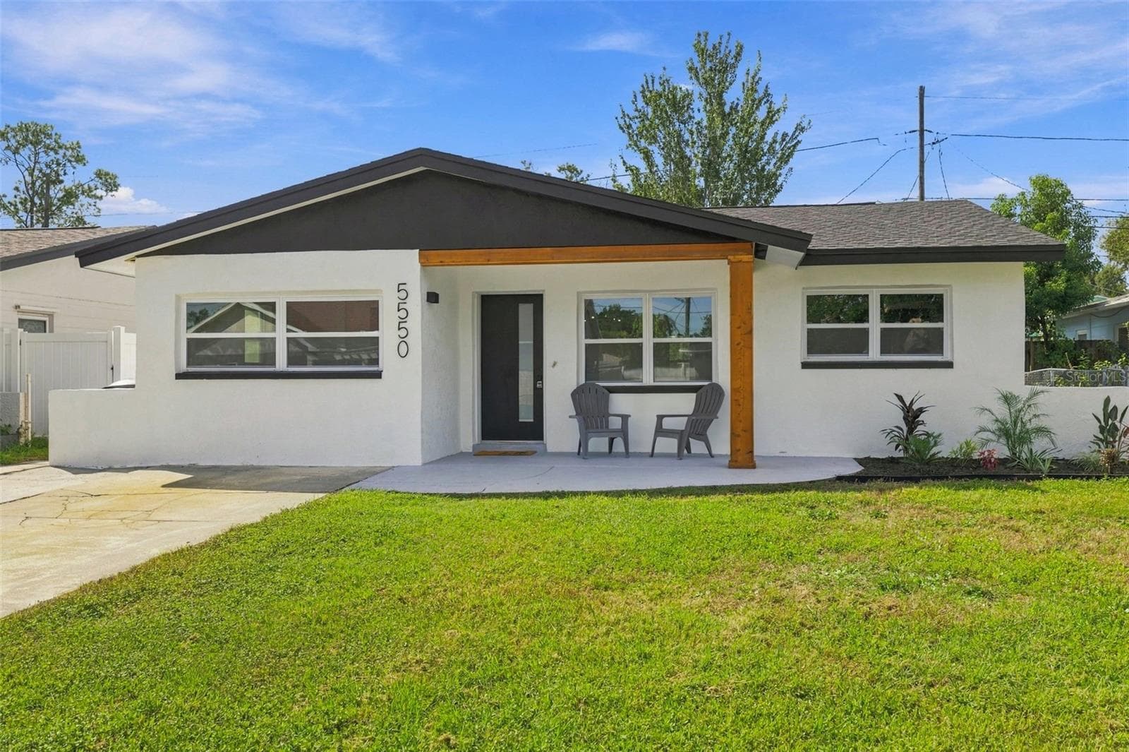 Single Family Residence at 5550 21ST AVE N, ST PETERSBURG, photo 3 of 27