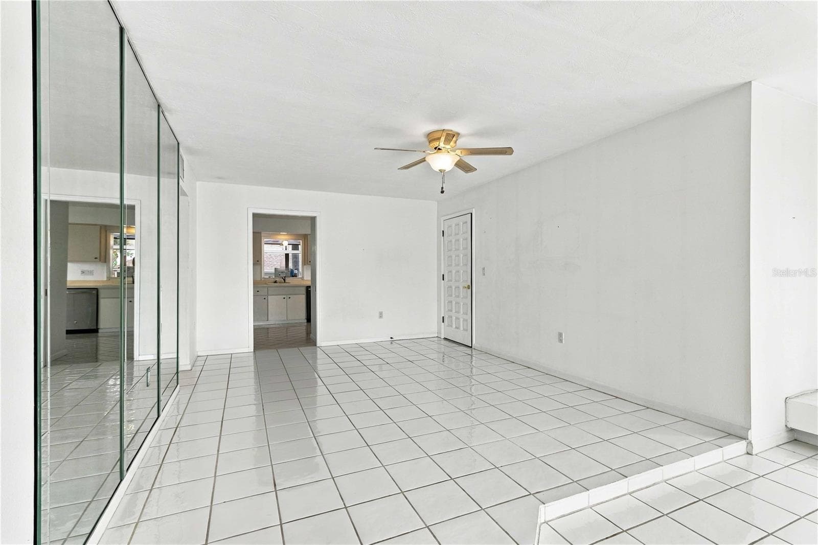 Dinning room - 8734 54TH AVE W #8734, BRADENTON