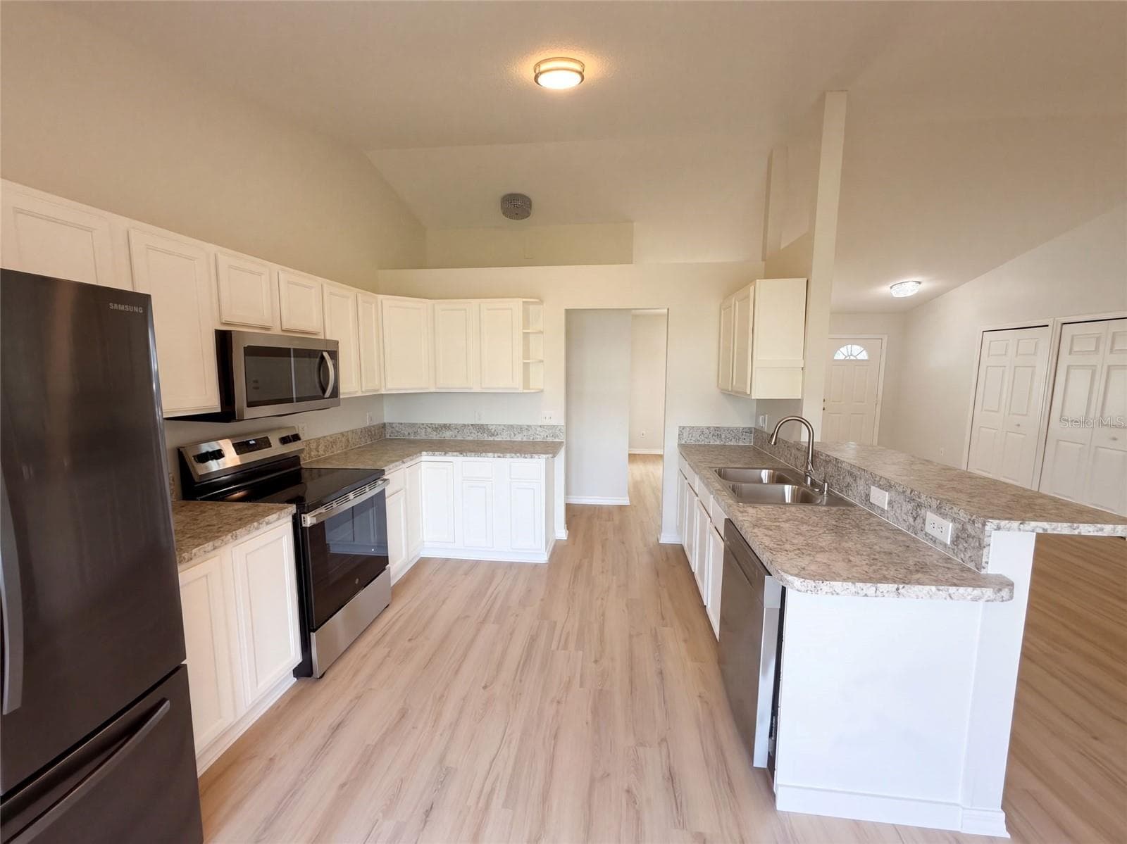 Single Family Residence at 2998 FIRWOOD AVE SE, PALM BAY, photo 6 of 27