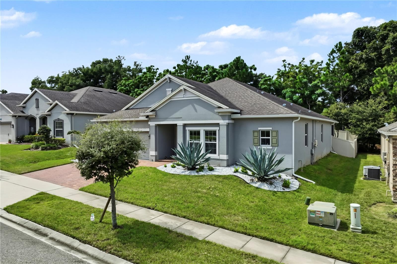 Single Family Residence at 2832 SUGAR MAGNOLIA DR, OCOEE, photo 3 of 42