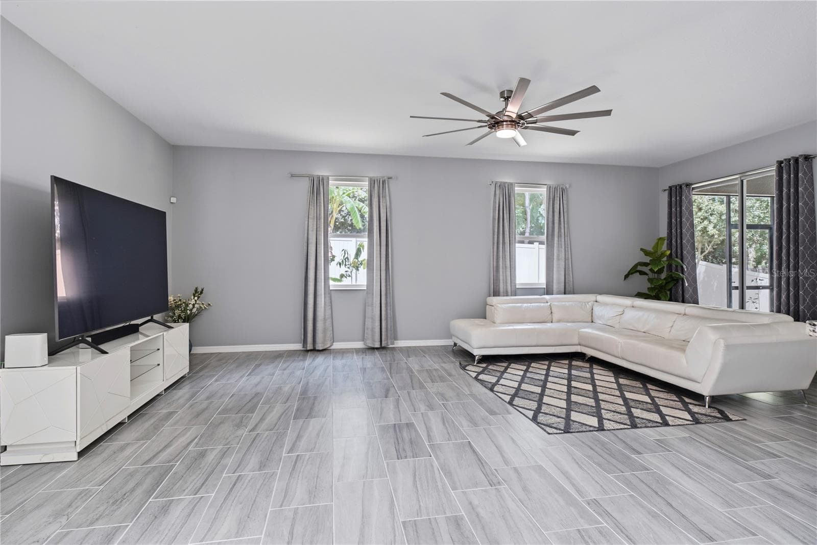 Single Family Residence at 2832 SUGAR MAGNOLIA DR, OCOEE, photo 24 of 42