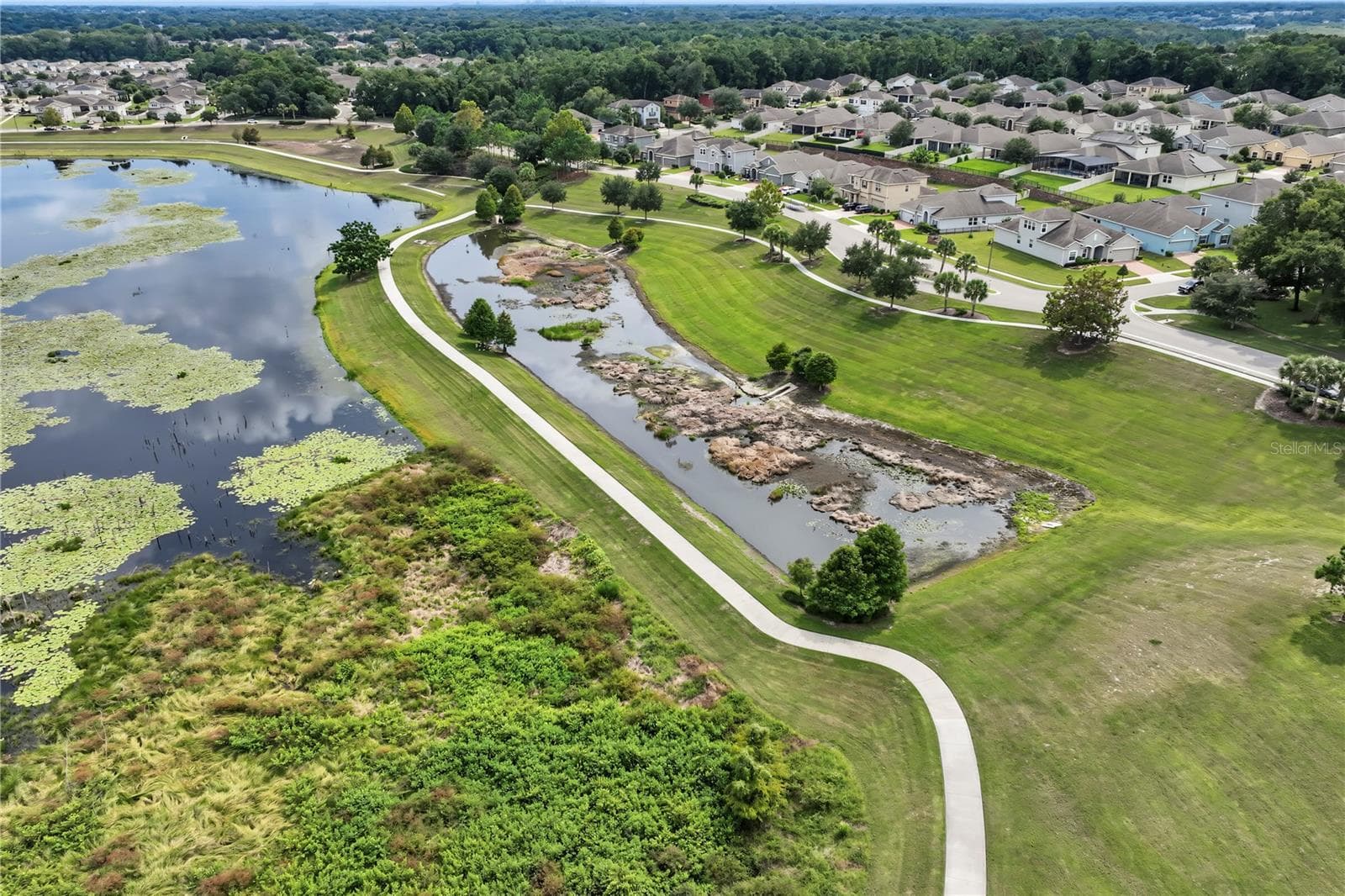 Single Family Residence at 2832 SUGAR MAGNOLIA DR, OCOEE, photo 36 of 42
