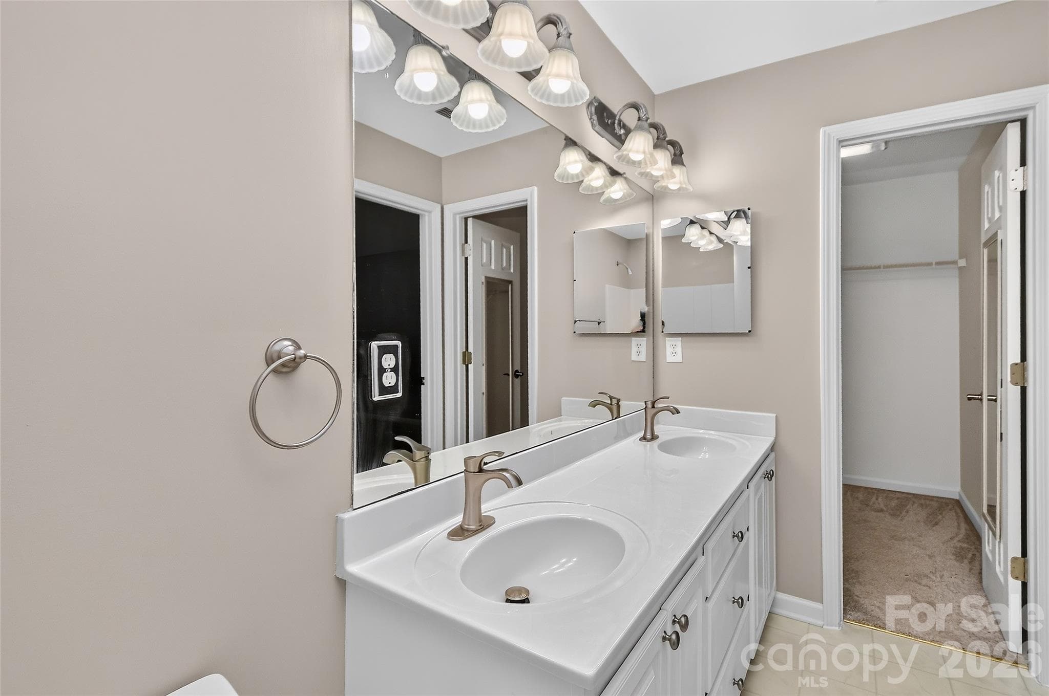 Townhouse at 12523 Bluestem Lane, Charlotte, photo 31 of 36
