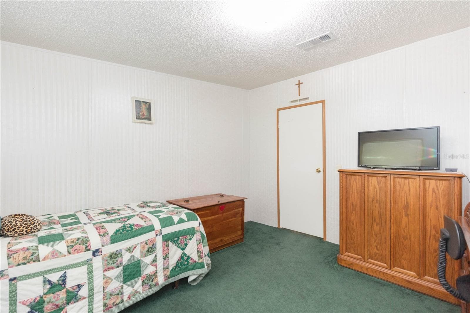 Manufactured Home at 14716 BILLIE LN, DADE CITY, photo 19 of 44