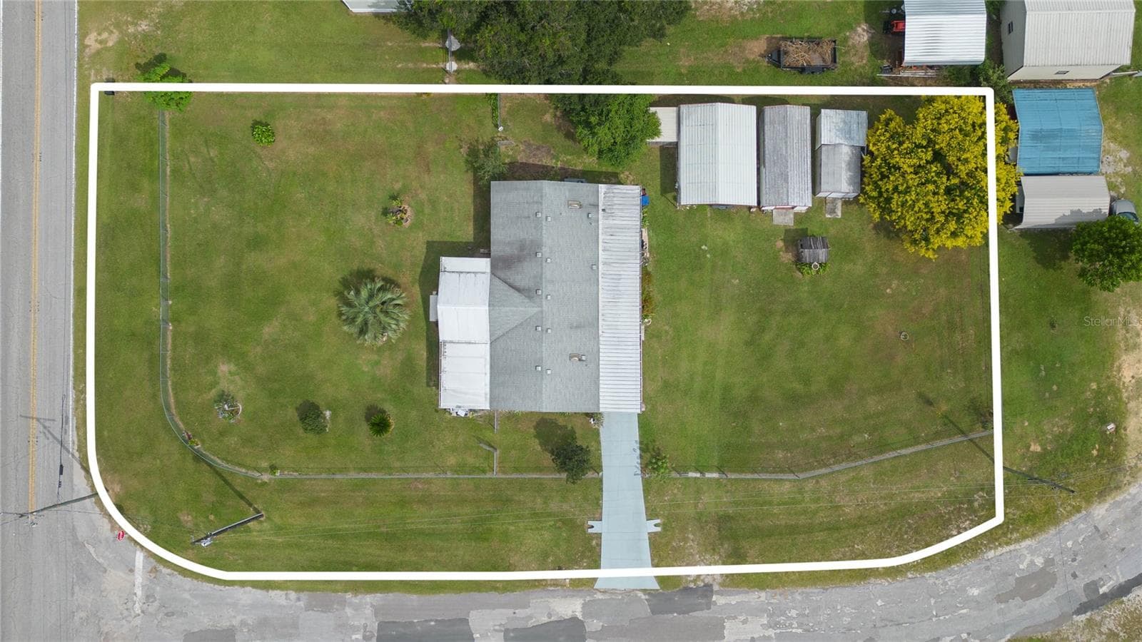 Manufactured Home at 14716 BILLIE LN, DADE CITY, photo 35 of 44