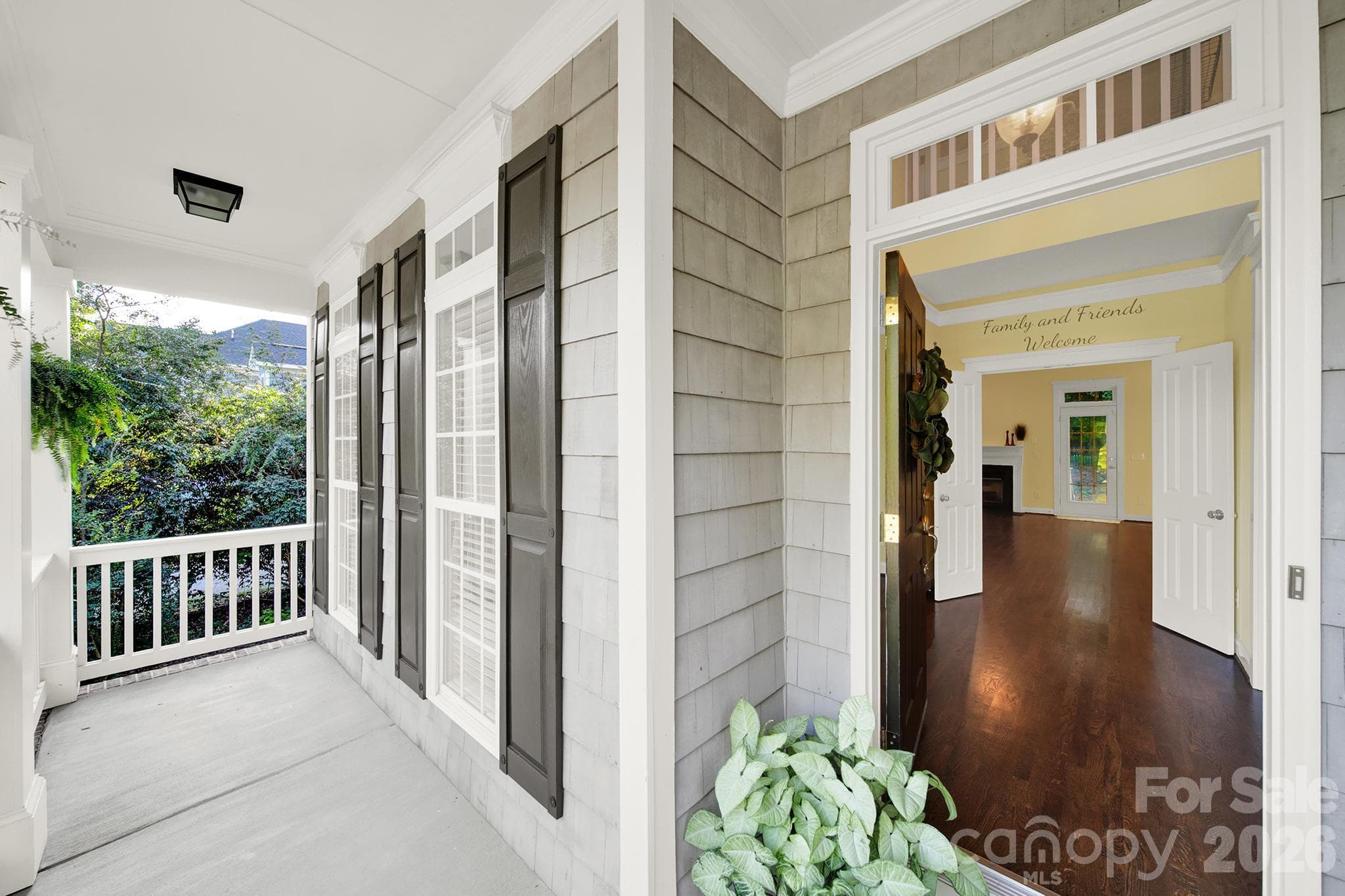 Enter into 2 story foyer - Lake Wylie