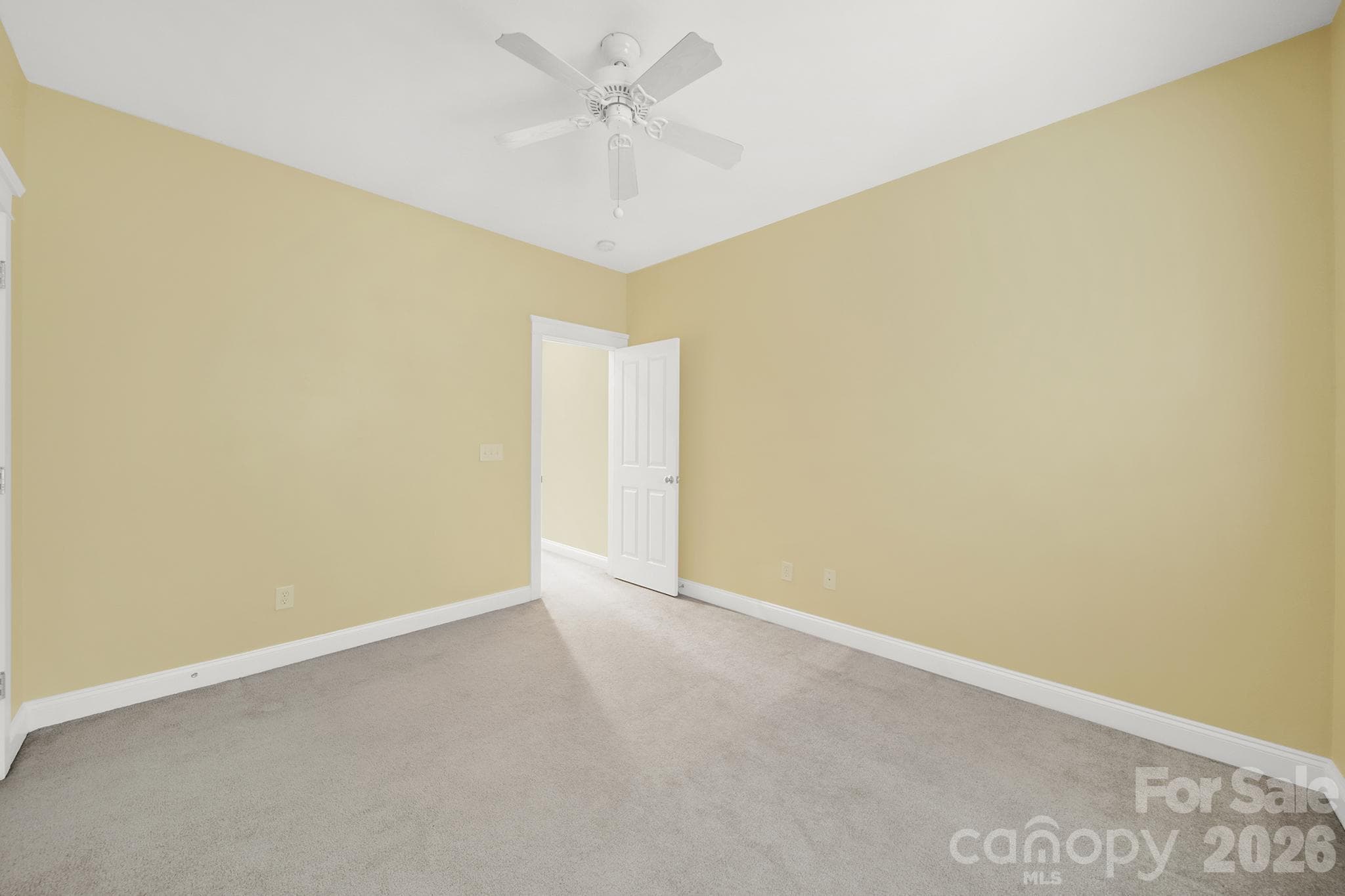 2nd bedroom - Lake Wylie
