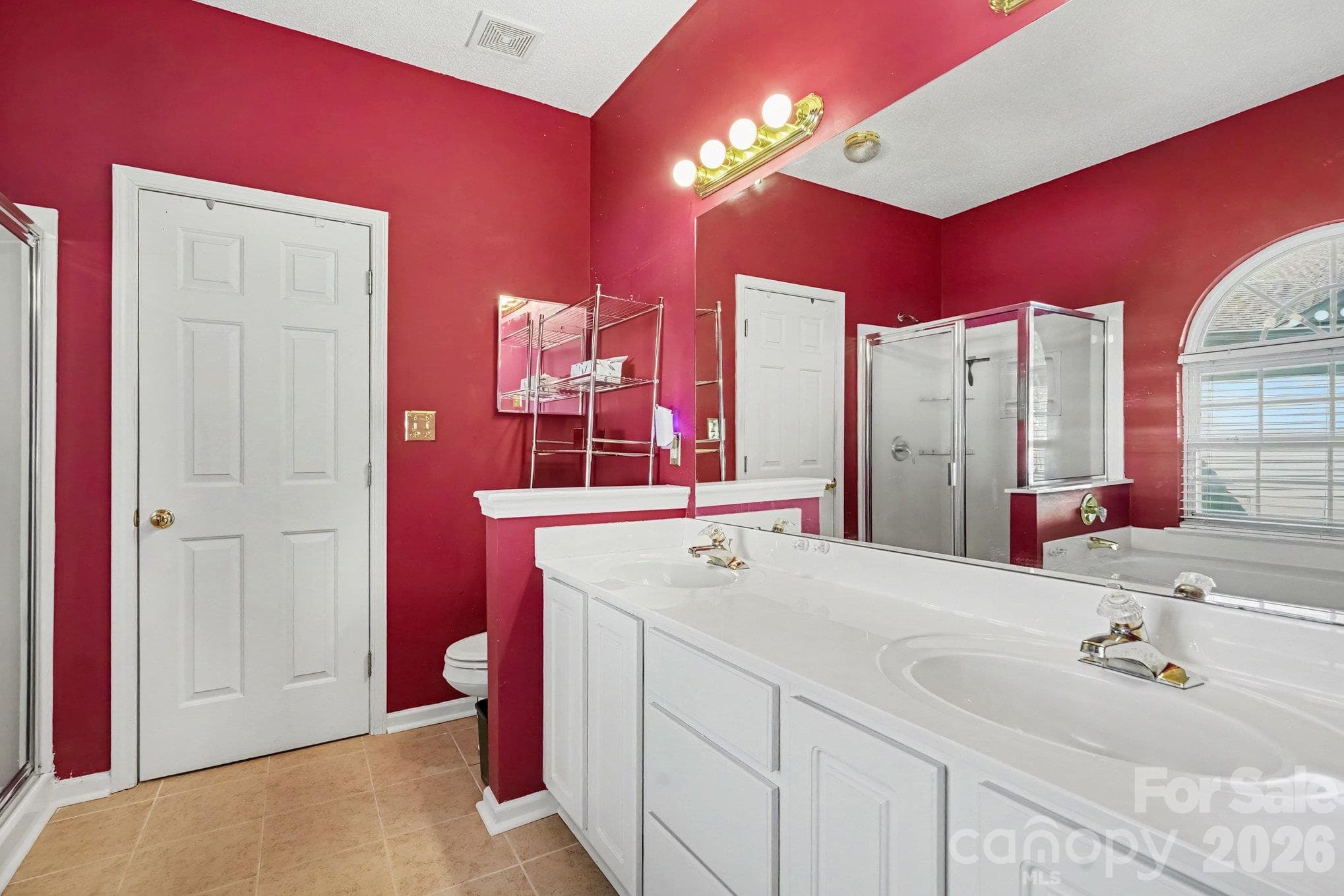 Single Family Residence at 9600 Veronica Drive, Charlotte, photo 21 of 28