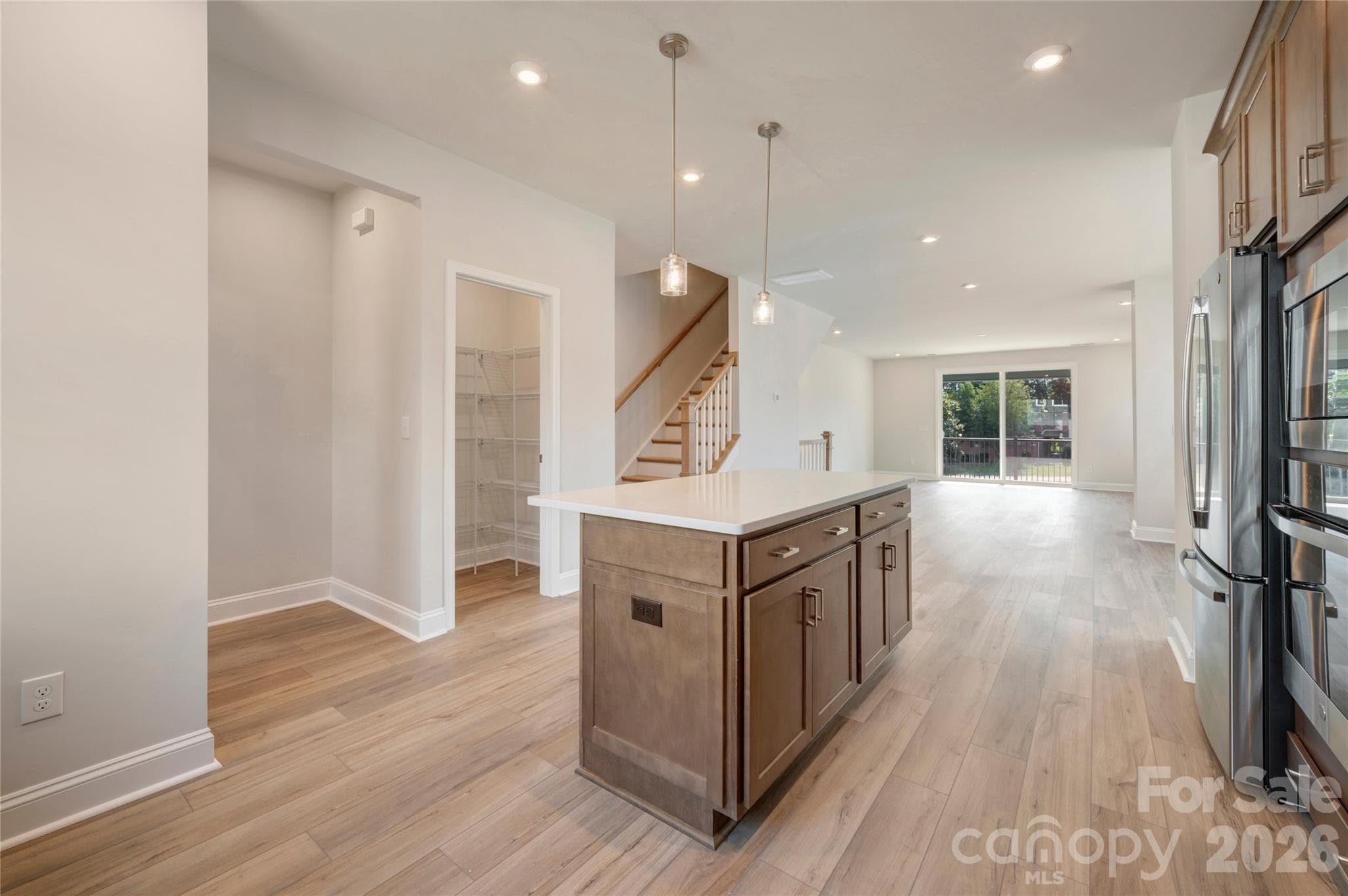 Light filled kitchen with a large walk-in pantry - Charlotte