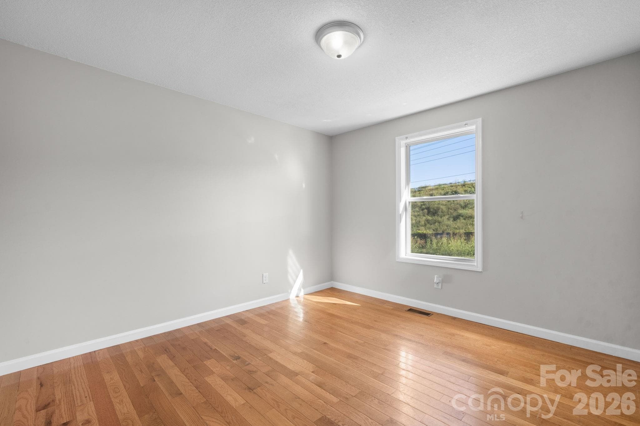 Single Family Residence at 934 Fairview Drive SW, Lenoir, photo 12 of 23