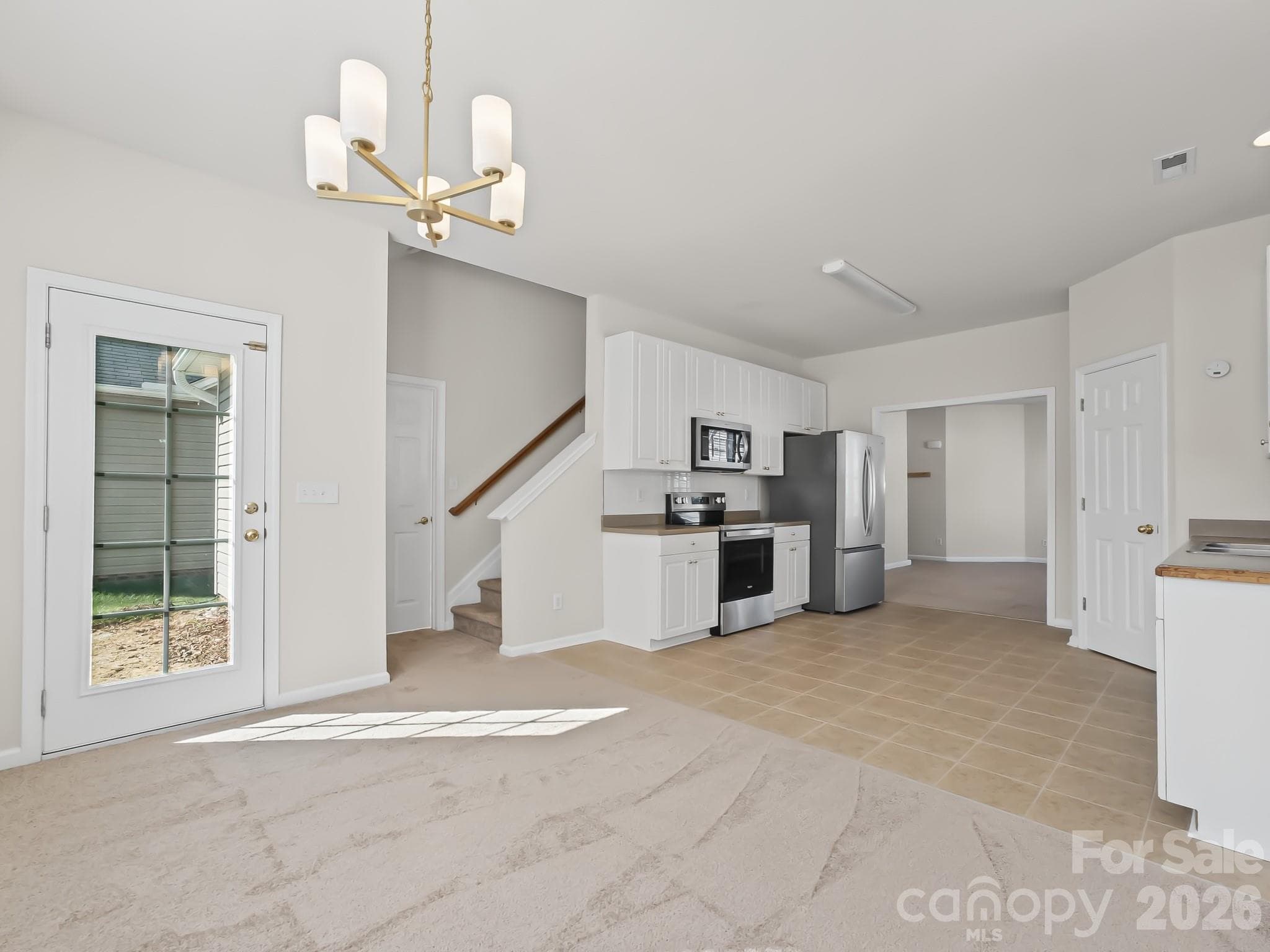 Single Family Residence at 15 Chowan Drive, Fletcher, photo 13 of 36