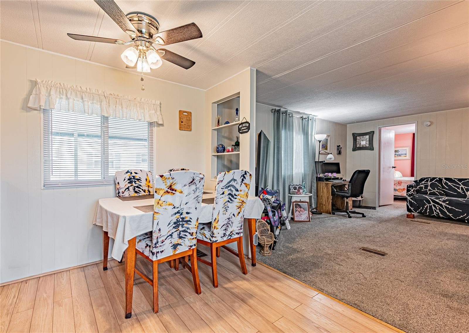 Manufactured Home at 5402 MOHAWK ST, ZEPHYRHILLS, photo 12 of 41