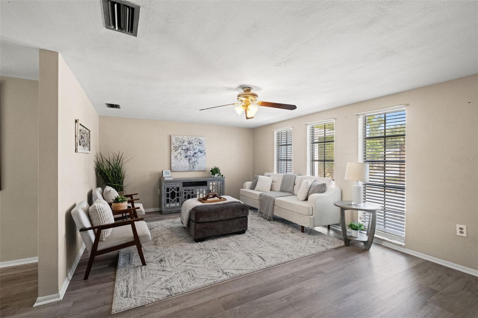 Single Family Residence at 7710 BIRCHWOOD DR, PORT RICHEY, photo 5 of 30