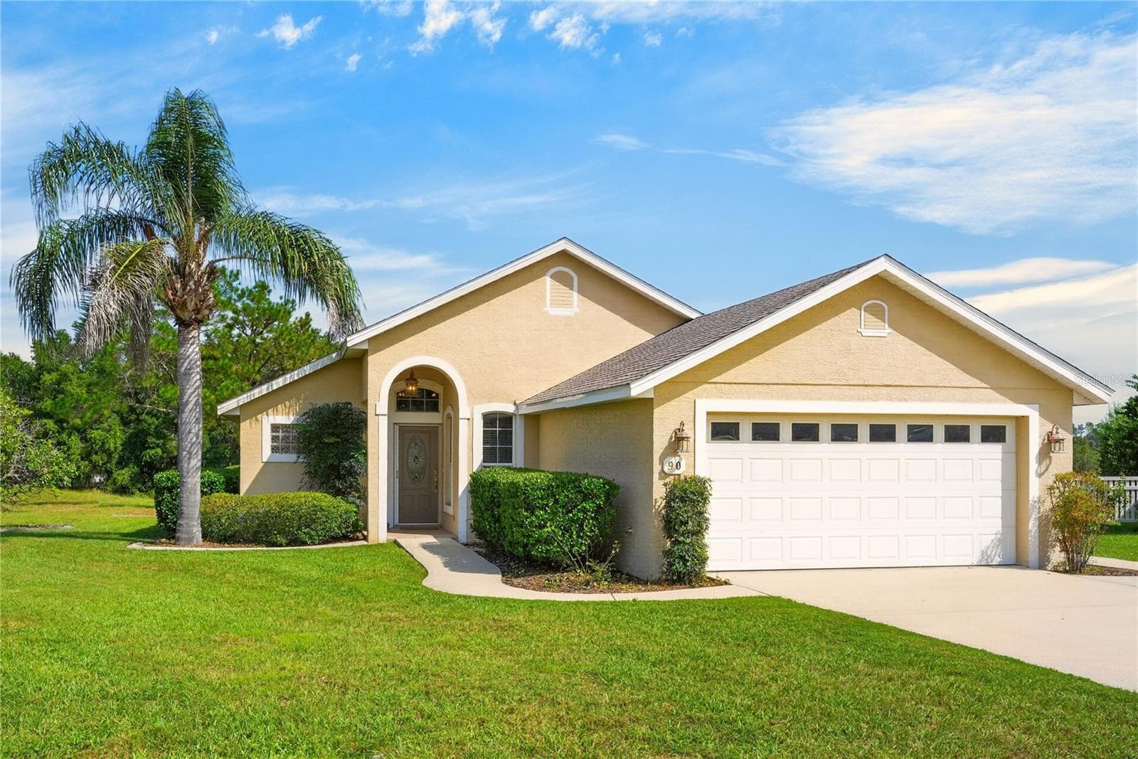 Single Family Residence at 90 GOLFVIEW CIR, UMATILLA, photo 2 of 62