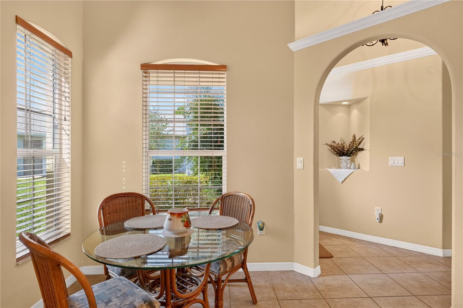 Eat-in kitchen - 90 GOLFVIEW CIR, UMATILLA