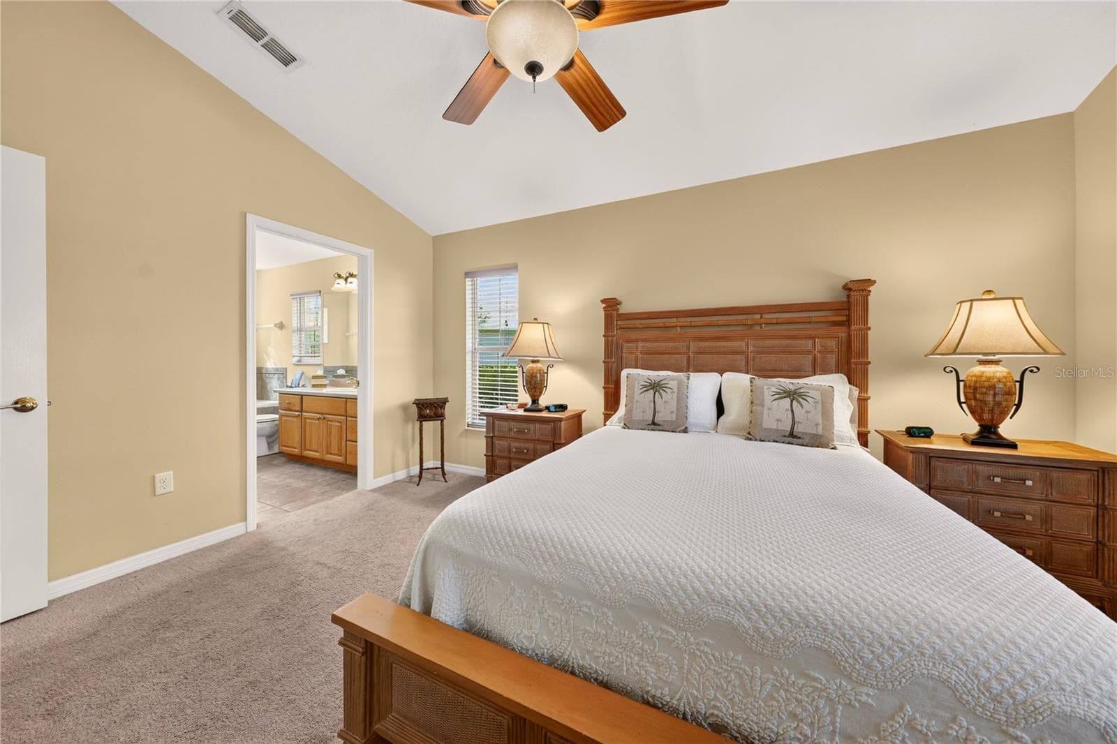 Single Family Residence at 90 GOLFVIEW CIR, UMATILLA, photo 26 of 62